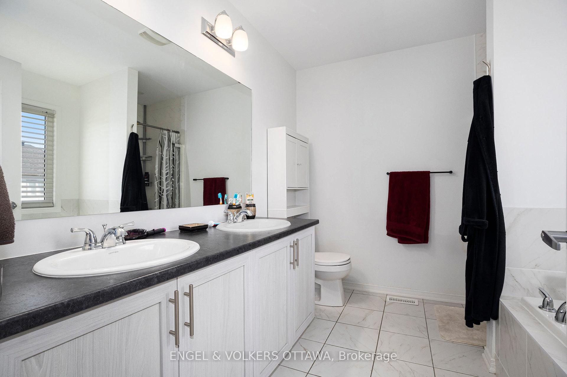 Photo 9 of 513 Tulip Tree Way, Ottawa, Mer Bleue/Bradley Estates/Anderson Park — HOMEH