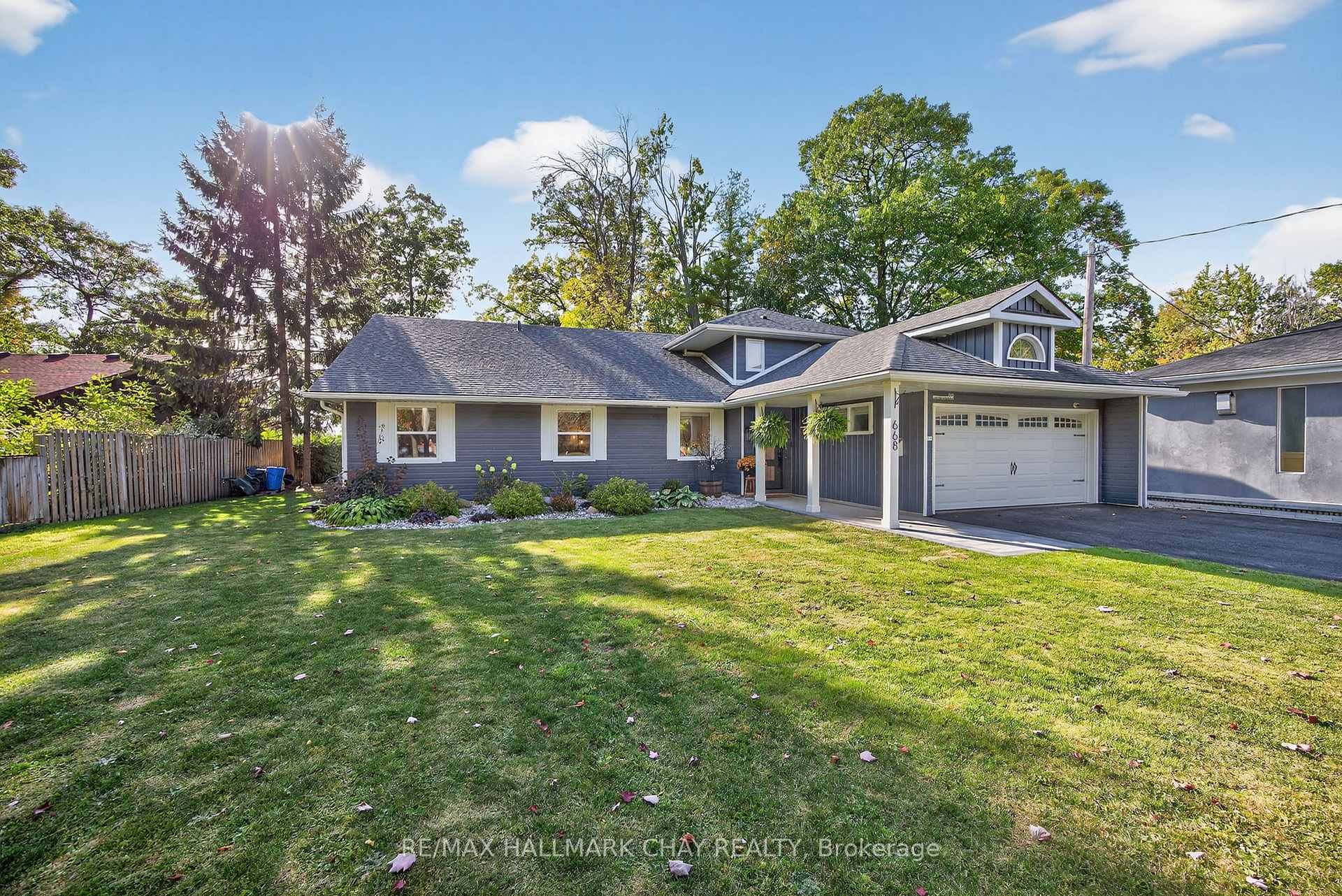 Photo 6 of 668 Broadview Avenue, Orillia — HOMEH