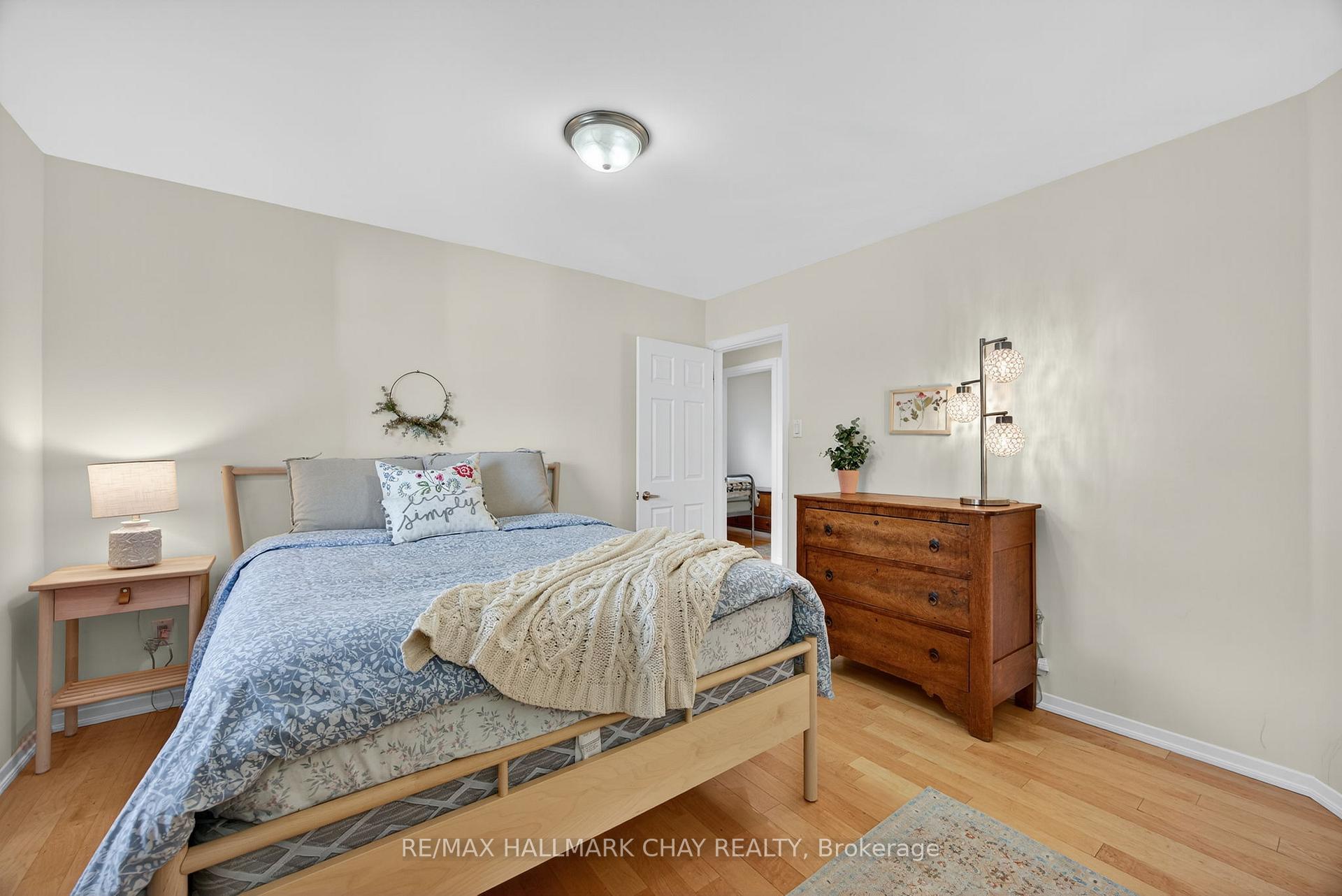 Photo 28 of 668 Broadview Avenue, Orillia — HOMEH