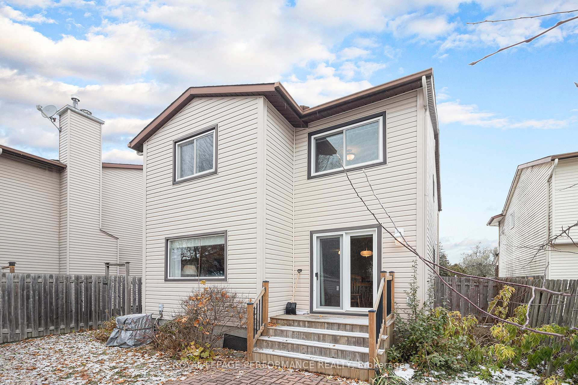 Photo 24 of 1642 Prestwick Drive, Ottawa, Queenswood Heights South — HOMEH