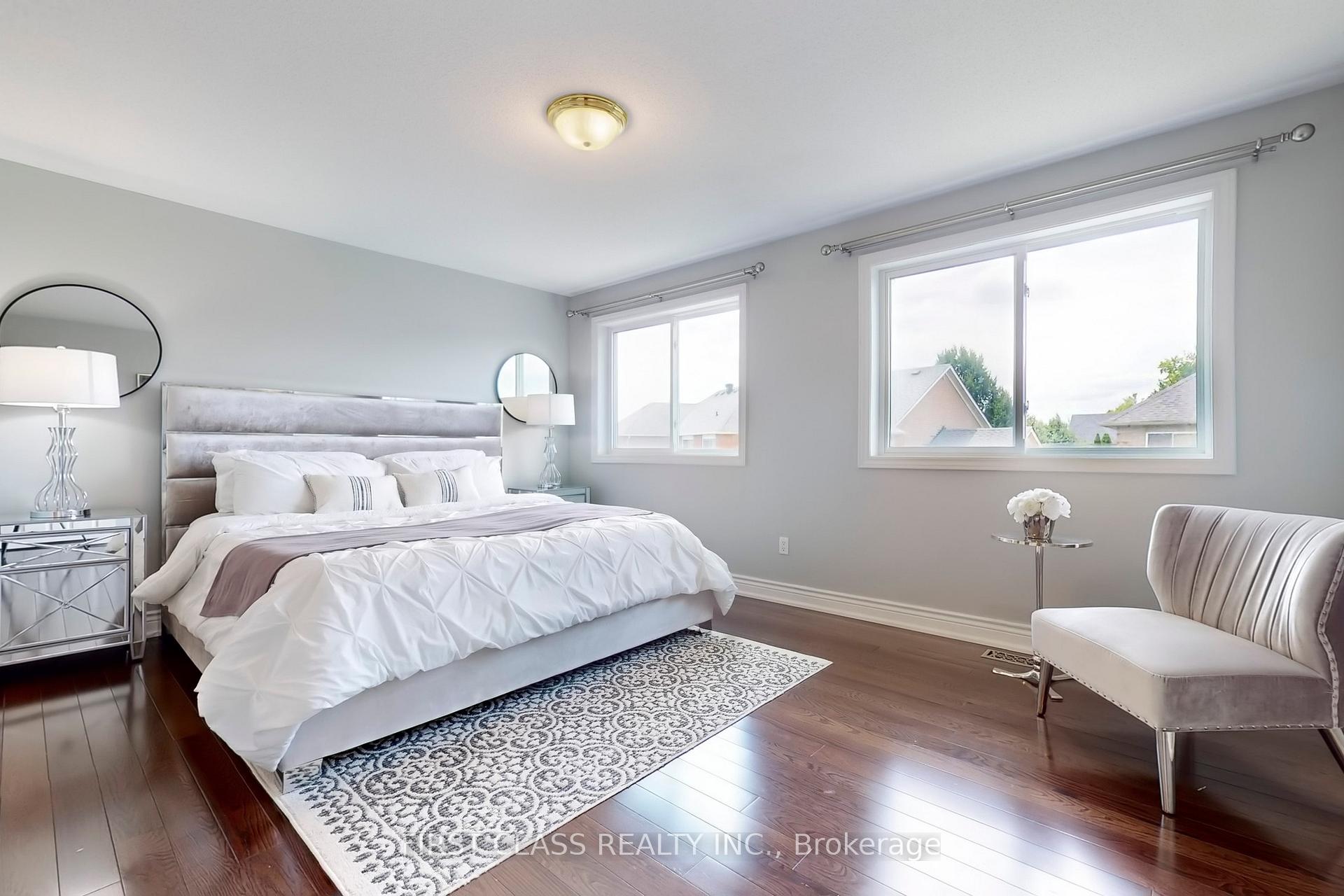 Photo 18 of 12 Abbotsbury Lane, Markham, Berczy — HOMEH