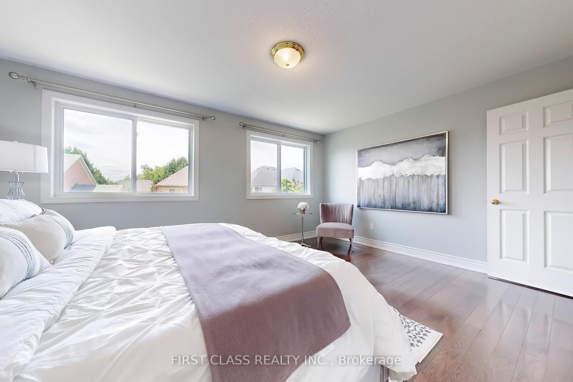 Photo 21 of 12 Abbotsbury Lane, Markham, Berczy — HOMEH