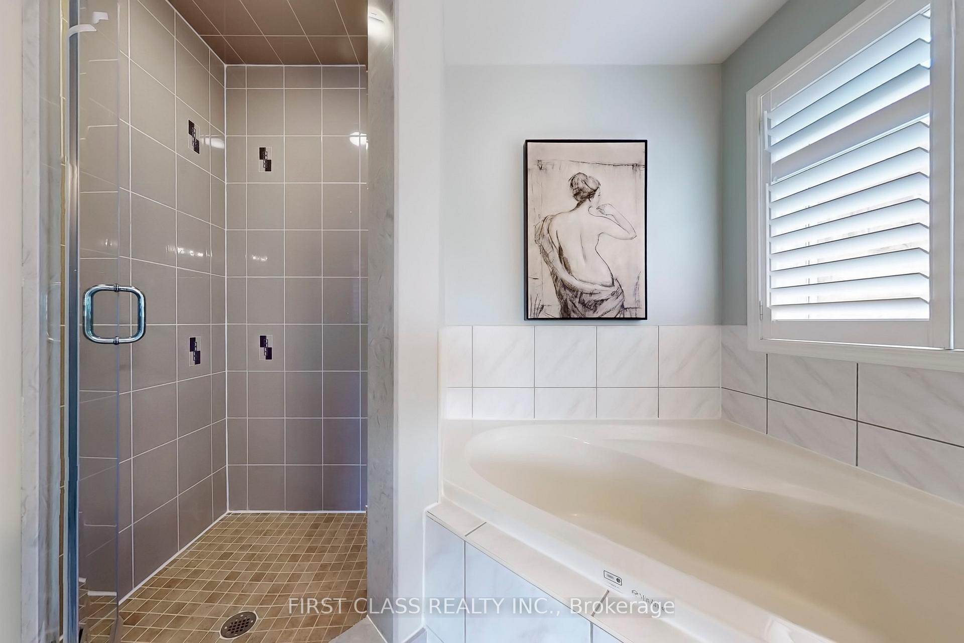 Photo 24 of 12 Abbotsbury Lane, Markham, Berczy — HOMEH