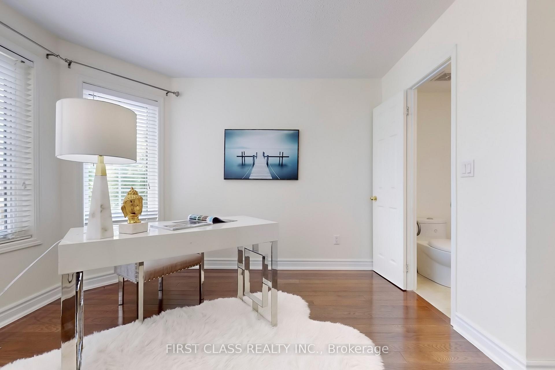 Photo 30 of 12 Abbotsbury Lane, Markham, Berczy — HOMEH