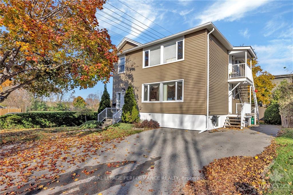 Photo 2 of Unit 1, 441 Mutual Street, Ottawa, Castle Heights — HOMEH