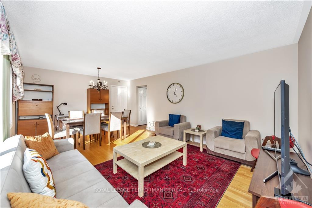 Photo 11 of Unit 1, 441 Mutual Street, Ottawa, Castle Heights — HOMEH
