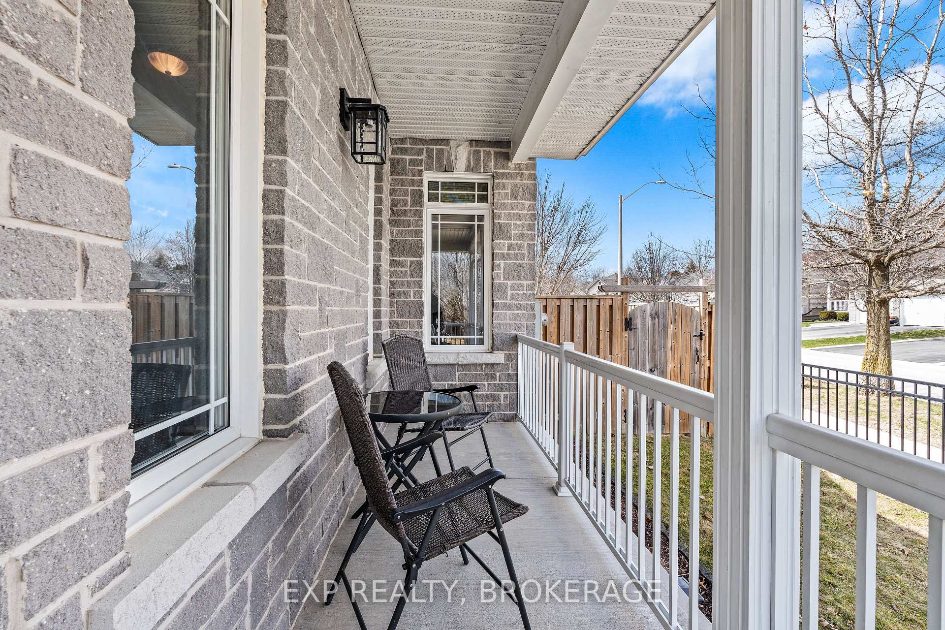 Photo 42 of 509 Weston Crescent, Kingston, East Gardiners Rd — HOMEH