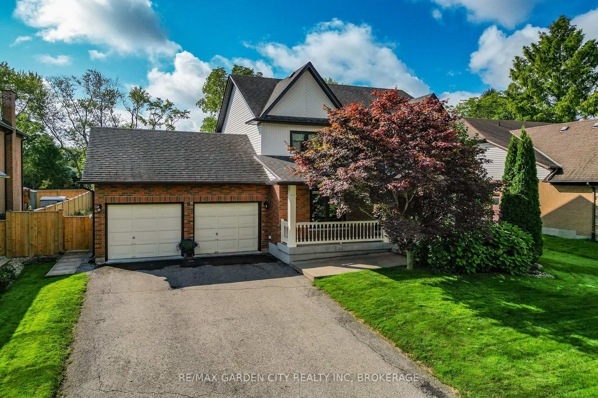 Photo 1 of 8 Steflar Street, Pelham, Fonthill — HOMEH