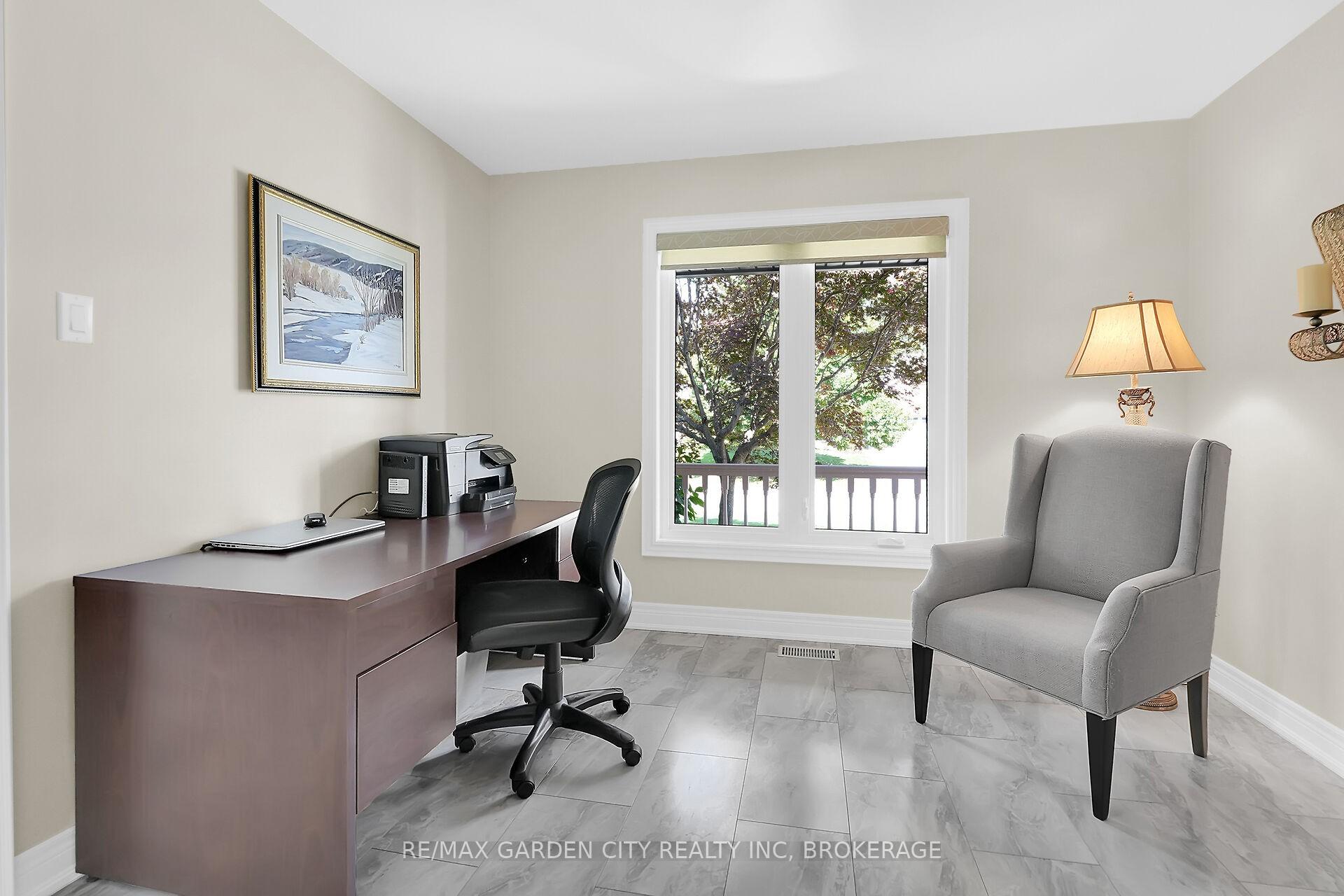 Photo 20 of 8 Steflar Street, Pelham, Fonthill — HOMEH
