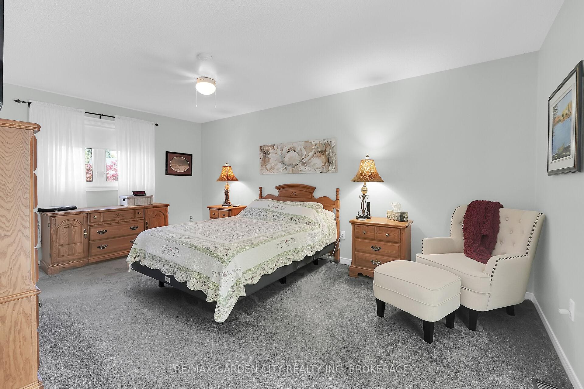 Photo 21 of 8 Steflar Street, Pelham, Fonthill — HOMEH