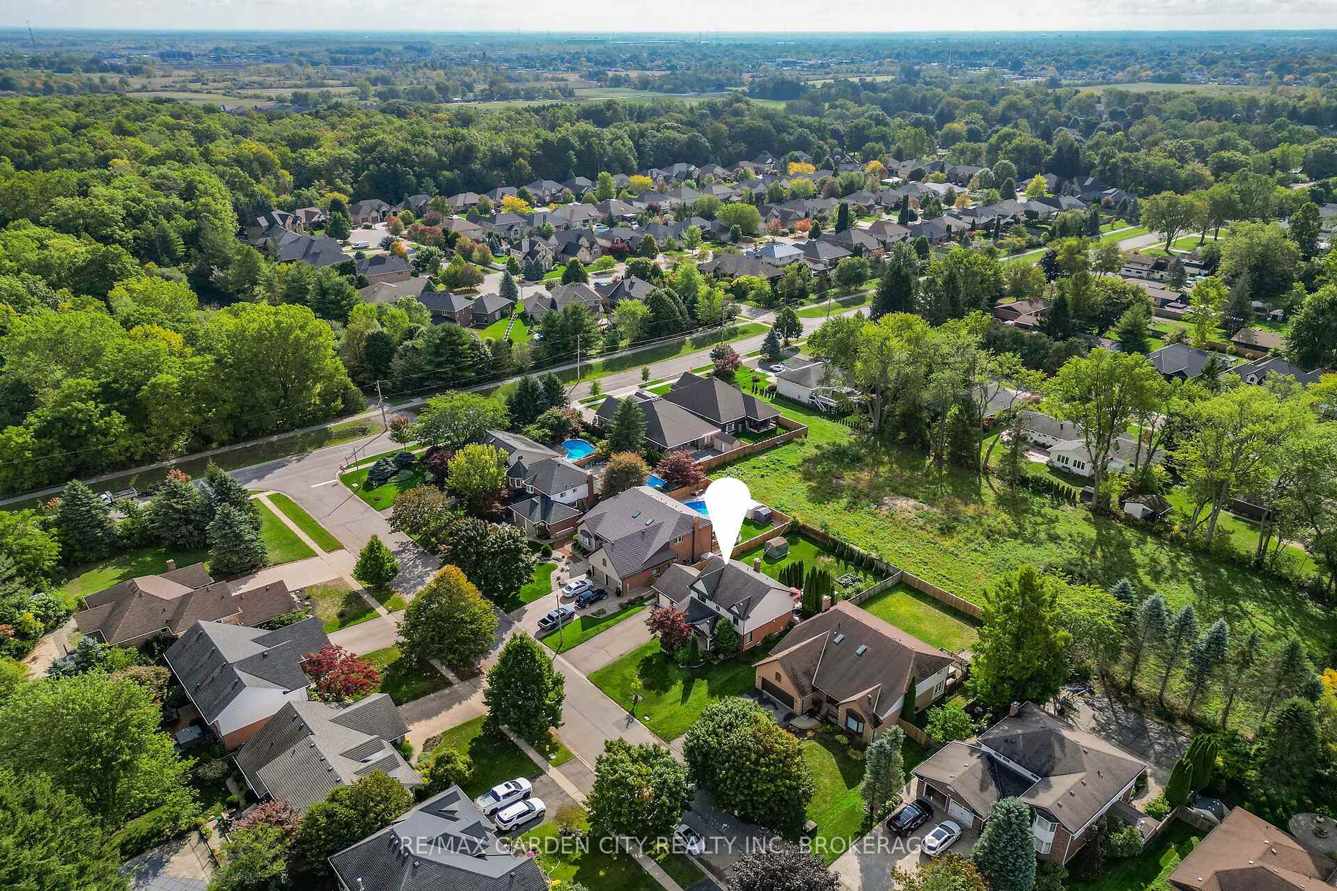 Photo 44 of 8 Steflar Street, Pelham, Fonthill — HOMEH