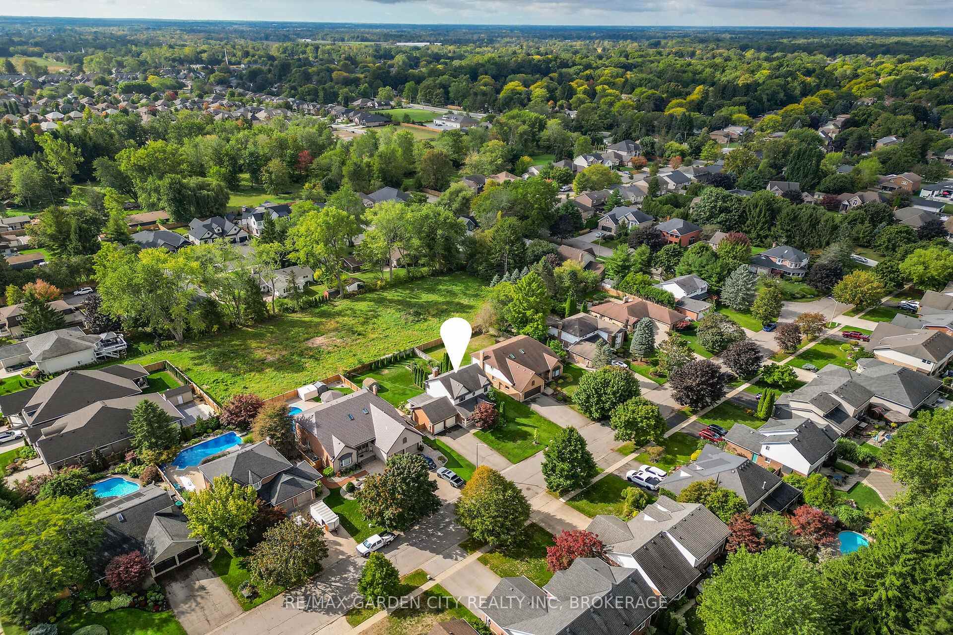Photo 48 of 8 Steflar Street, Pelham, Fonthill — HOMEH