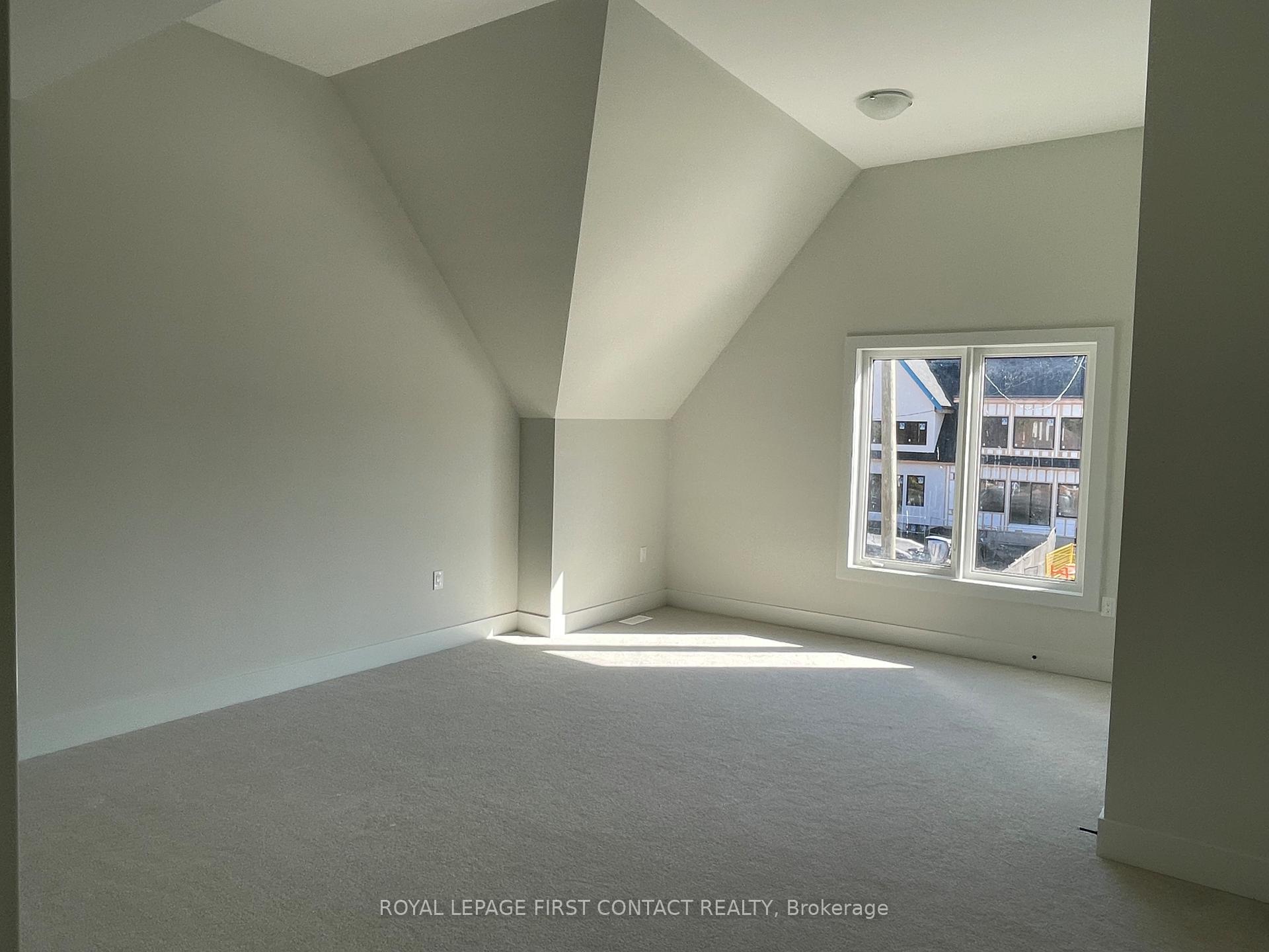 Photo 8 of 18 Ruby Crescent, Orillia — HOMEH