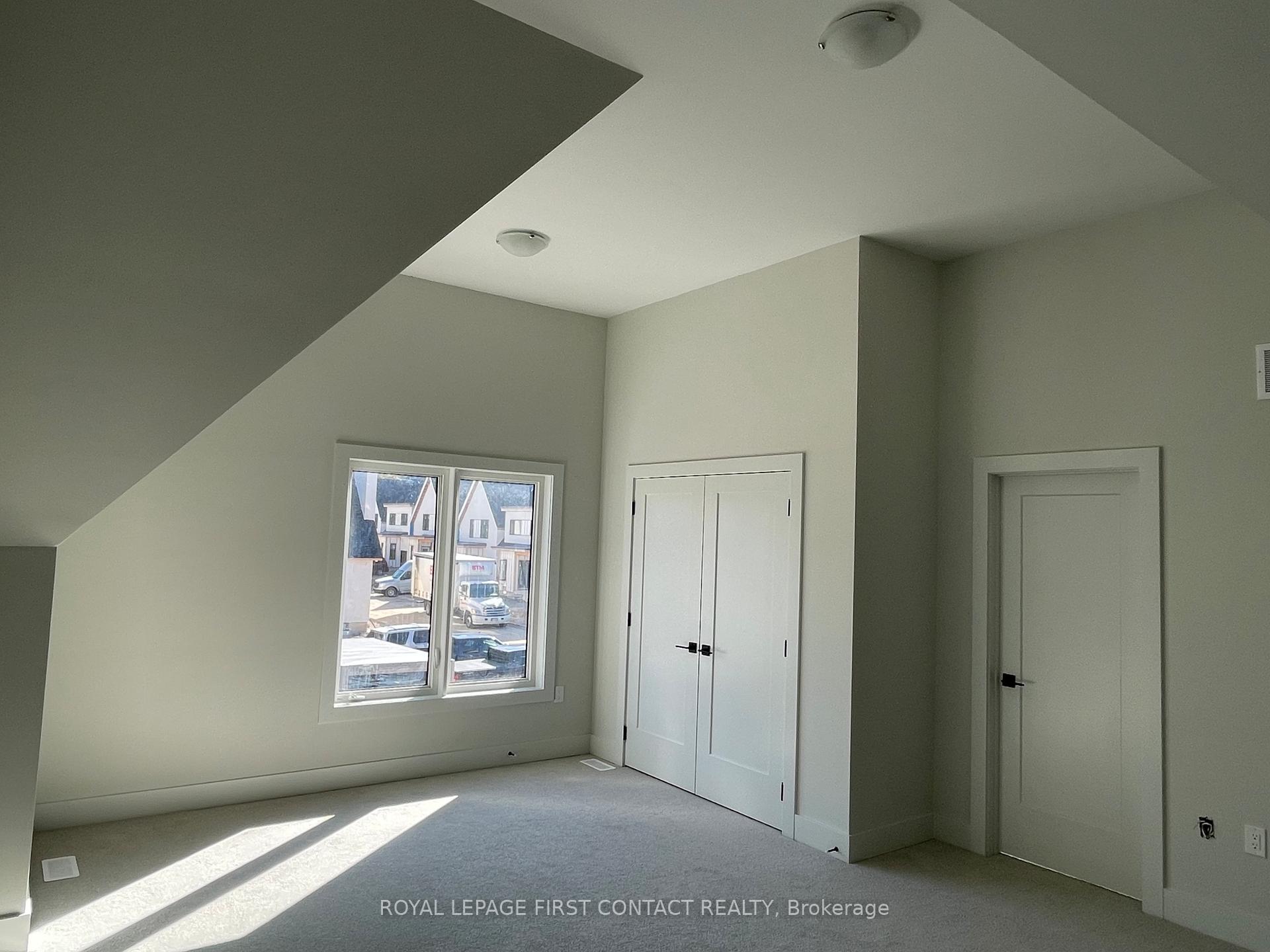 Photo 9 of 18 Ruby Crescent, Orillia — HOMEH