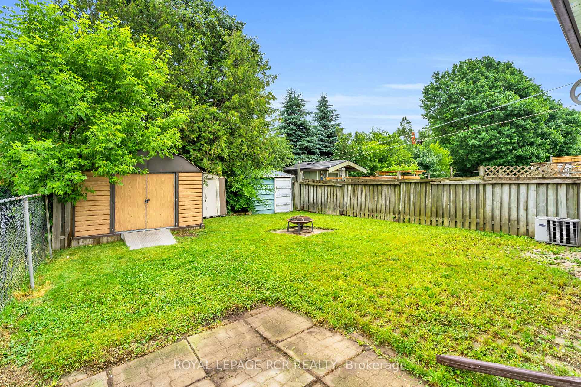 Photo 31 of 55 Burbank Crescent, Orangeville — HOMEH