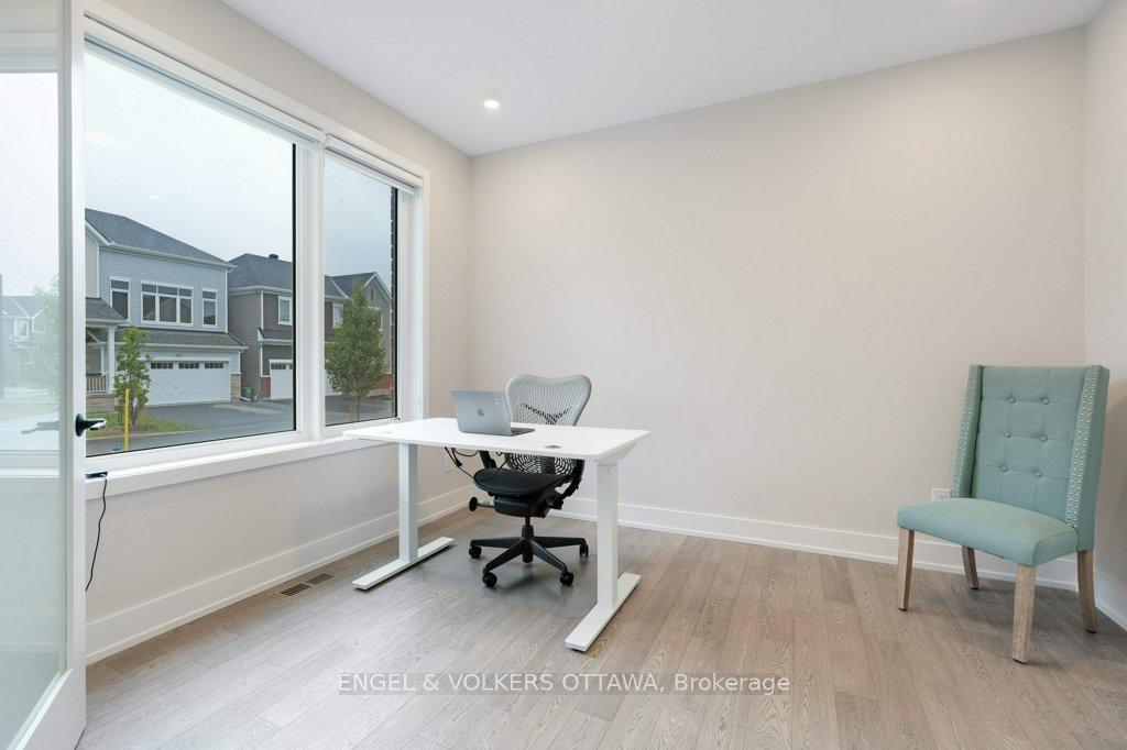 Photo 5 of 1010 Carden Lane, Ottawa, Chapel Hill South - Orleans Village — HOMEH