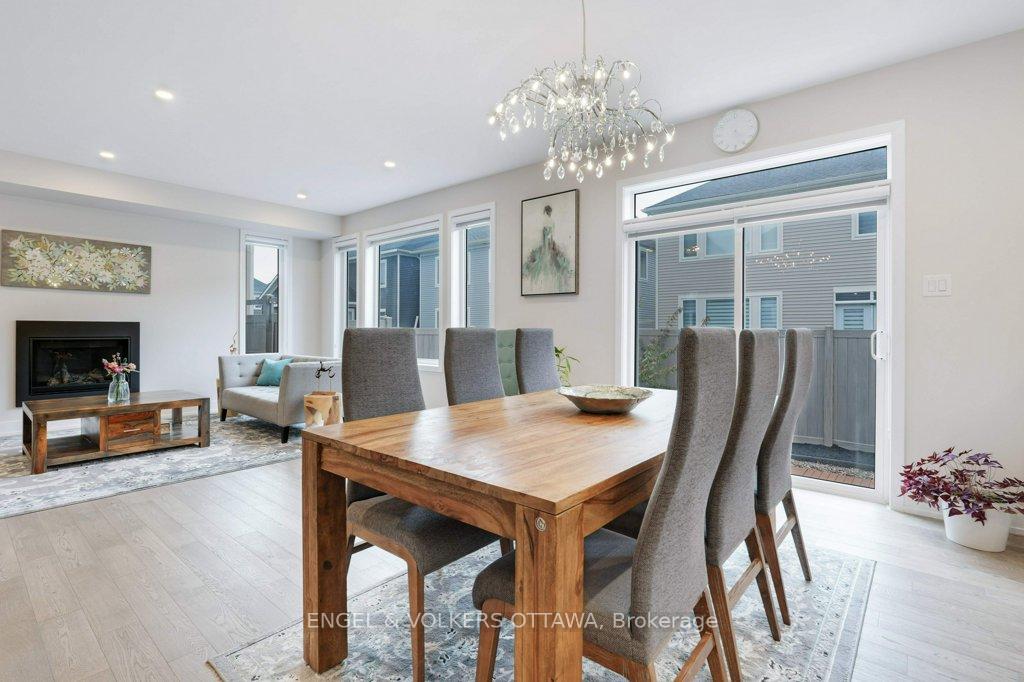 Photo 22 of 1010 Carden Lane, Ottawa, Chapel Hill South - Orleans Village — HOMEH