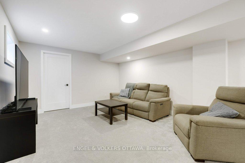 Photo 42 of 1010 Carden Lane, Ottawa, Chapel Hill South - Orleans Village — HOMEH