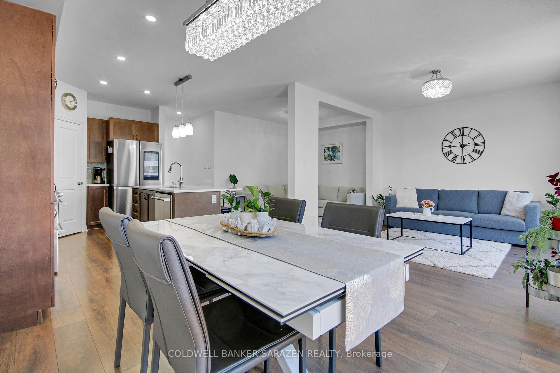 Photo 12 of 652 Decoeur Drive, Ottawa, Avalon West — HOMEH
