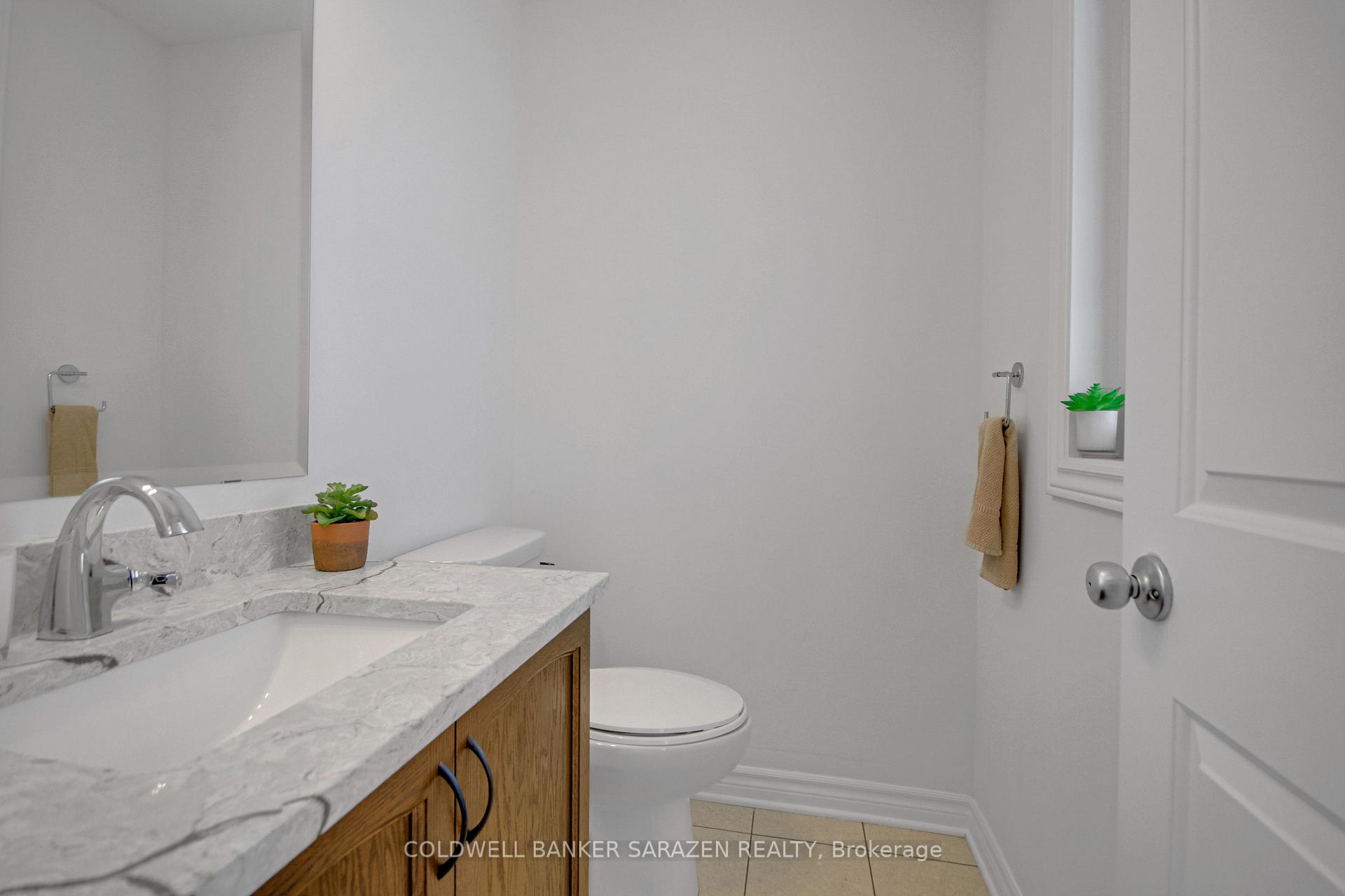 Photo 18 of 652 Decoeur Drive, Ottawa, Avalon West — HOMEH