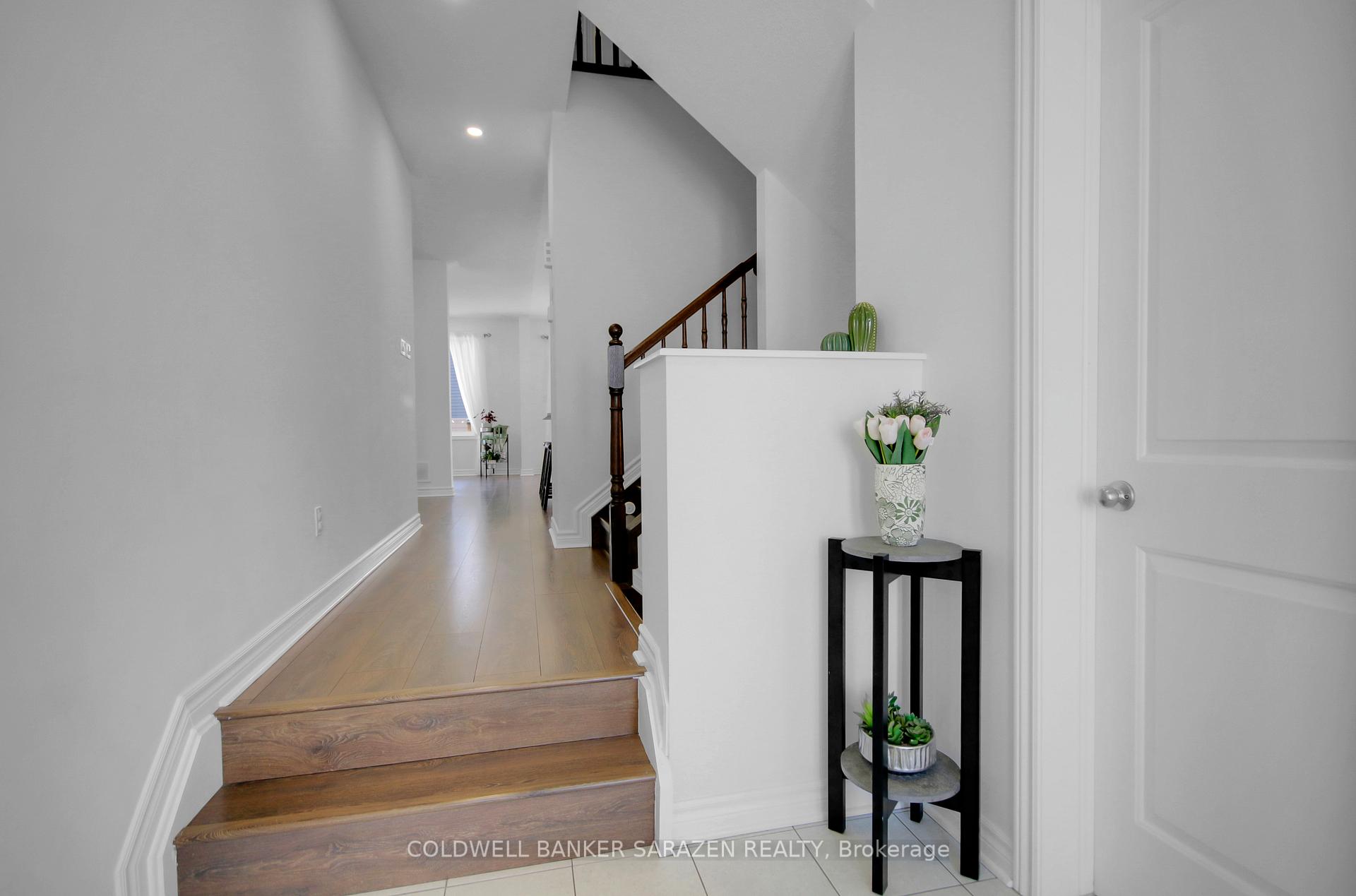 Photo 19 of 652 Decoeur Drive, Ottawa, Avalon West — HOMEH