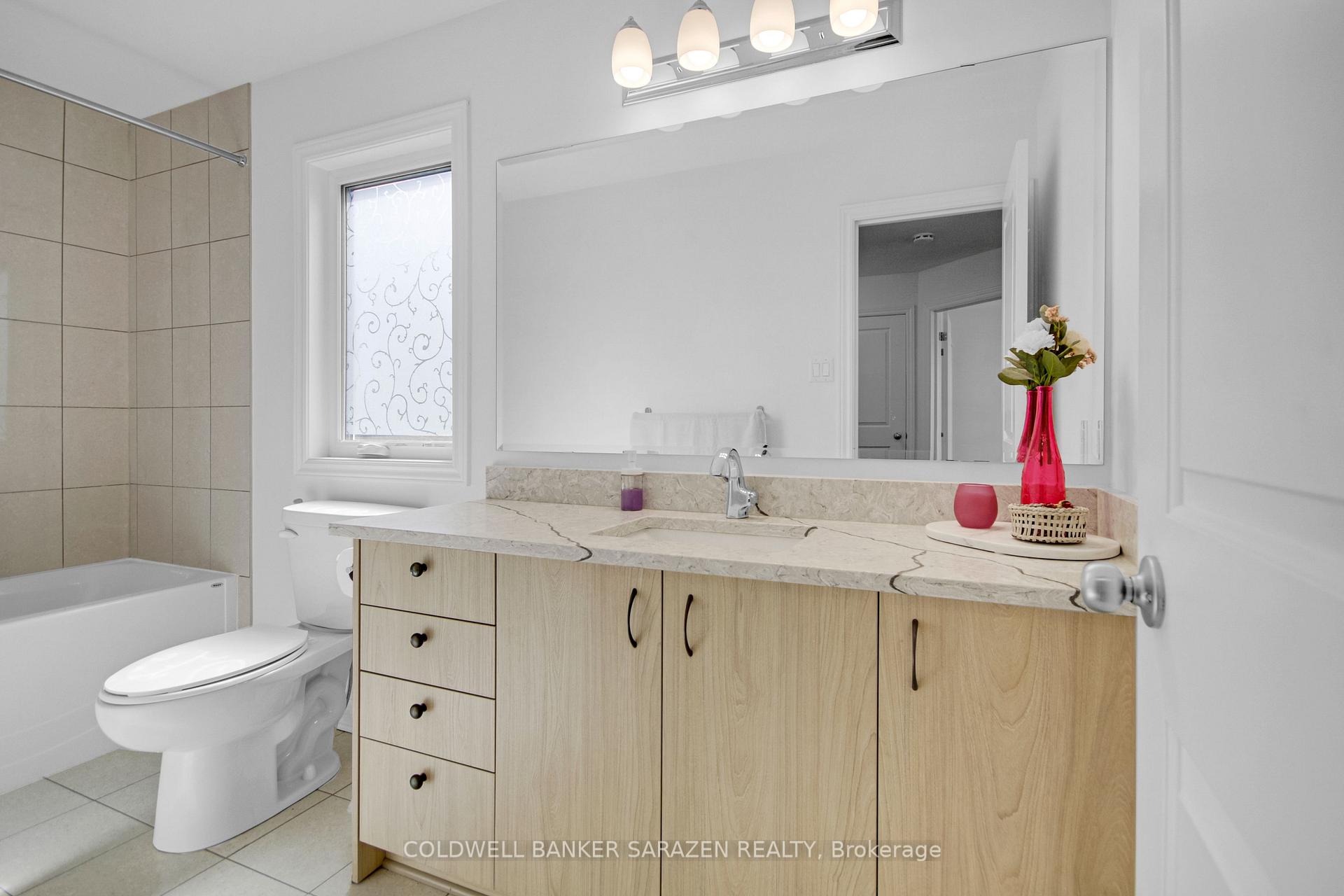 Photo 25 of 652 Decoeur Drive, Ottawa, Avalon West — HOMEH