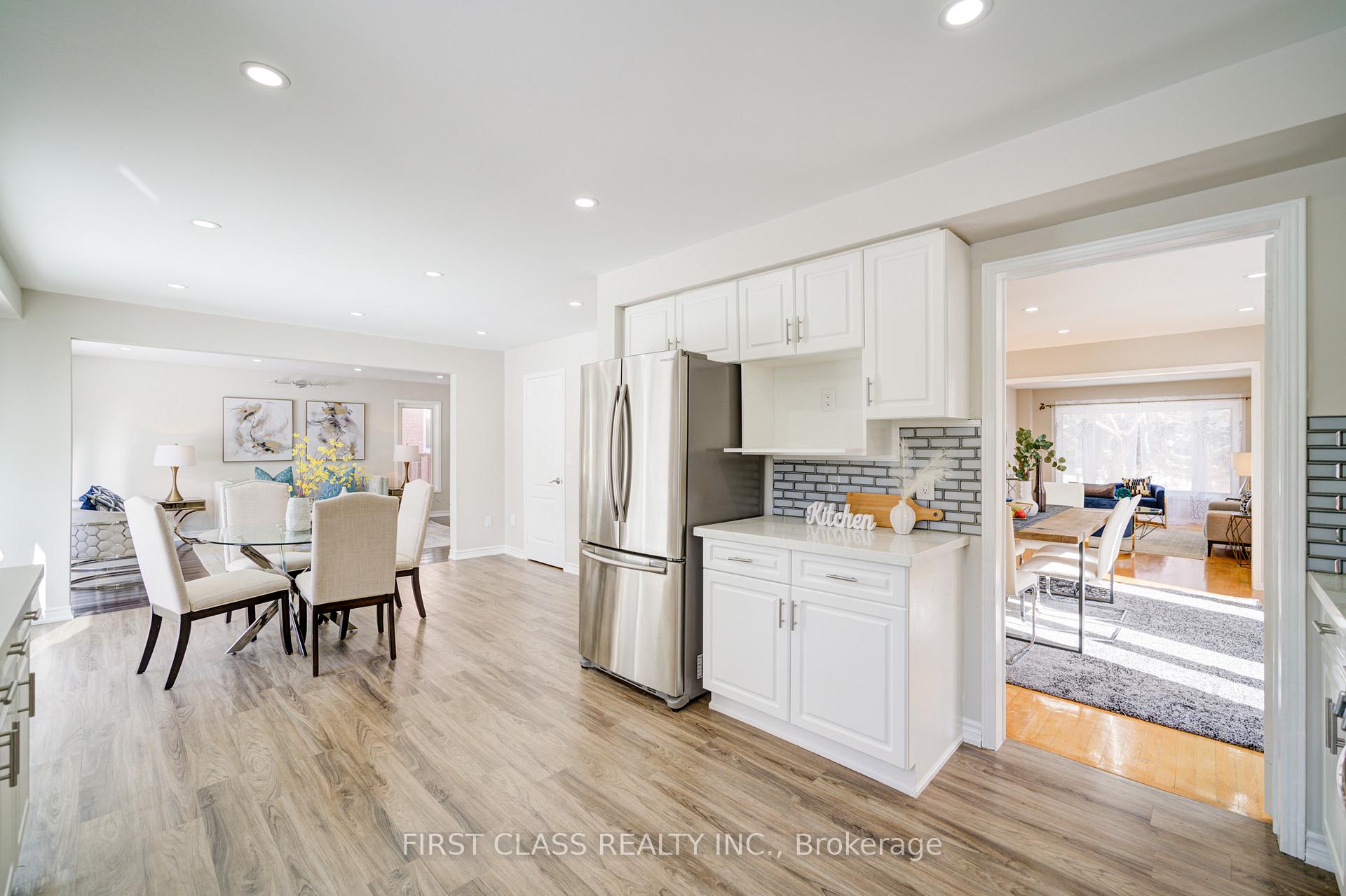 Photo 12 of 7 Turnberry Crescent, Markham, Unionville — HOMEH