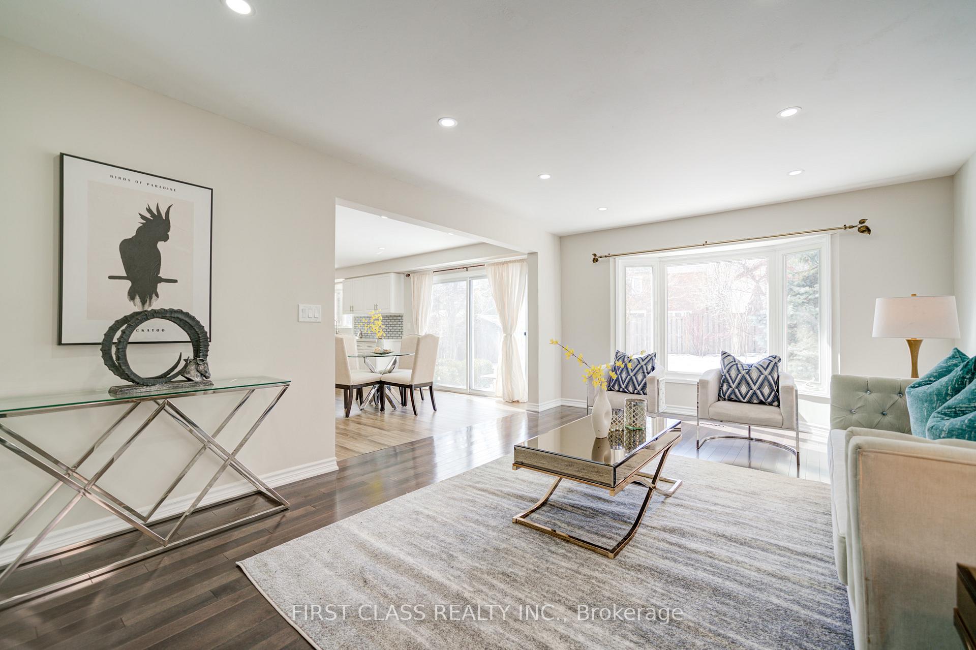 Photo 21 of 7 Turnberry Crescent, Markham, Unionville — HOMEH
