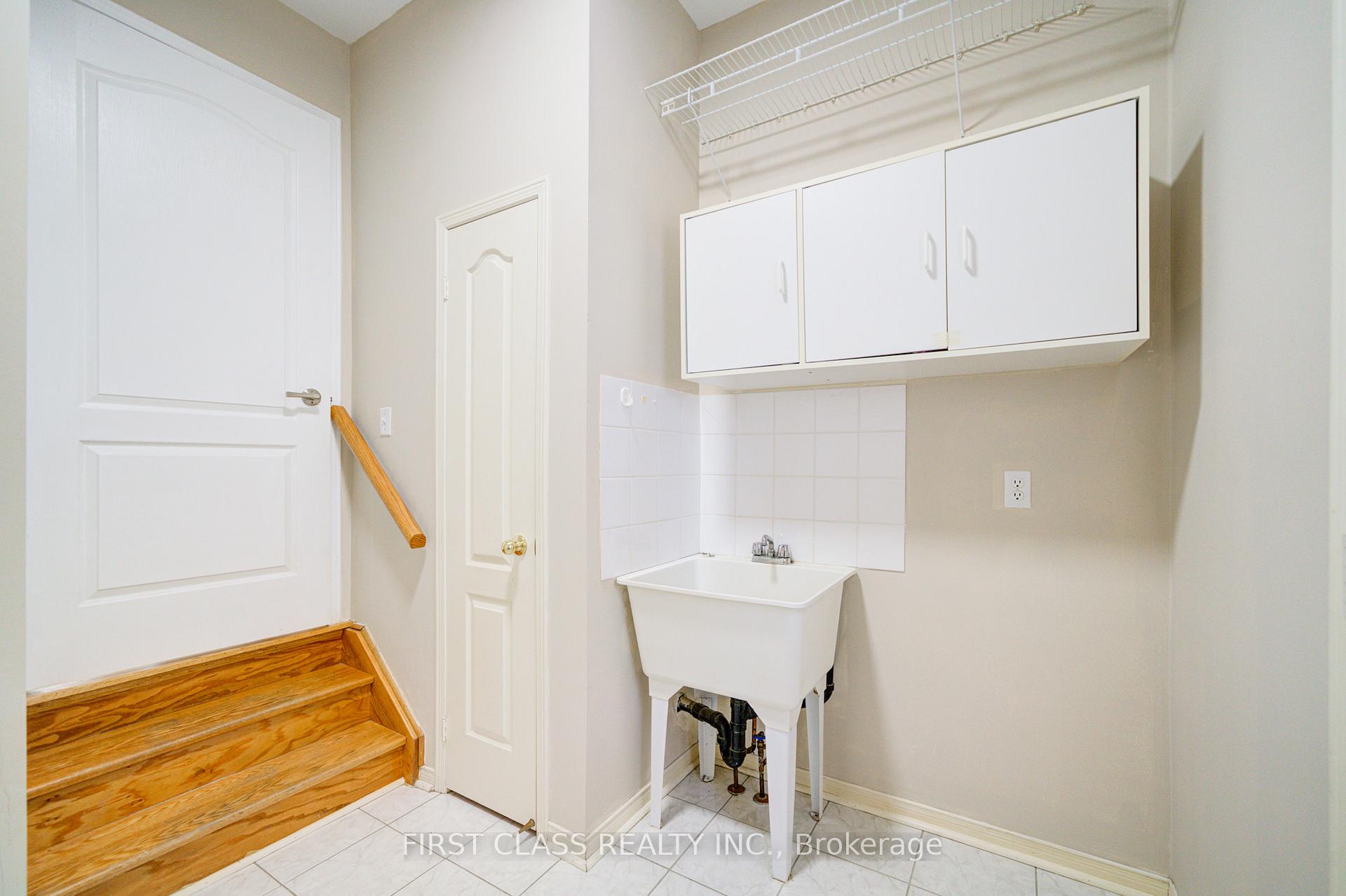 Photo 25 of 7 Turnberry Crescent, Markham, Unionville — HOMEH