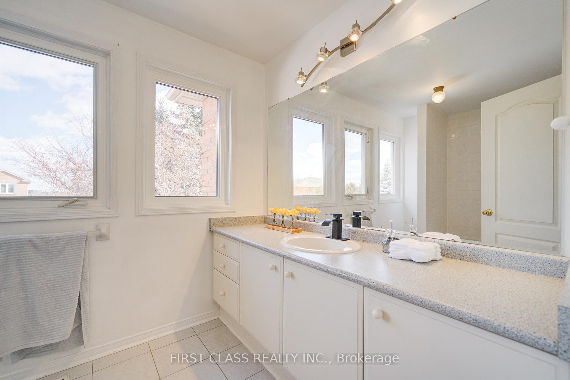 Photo 36 of 7 Turnberry Crescent, Markham, Unionville — HOMEH