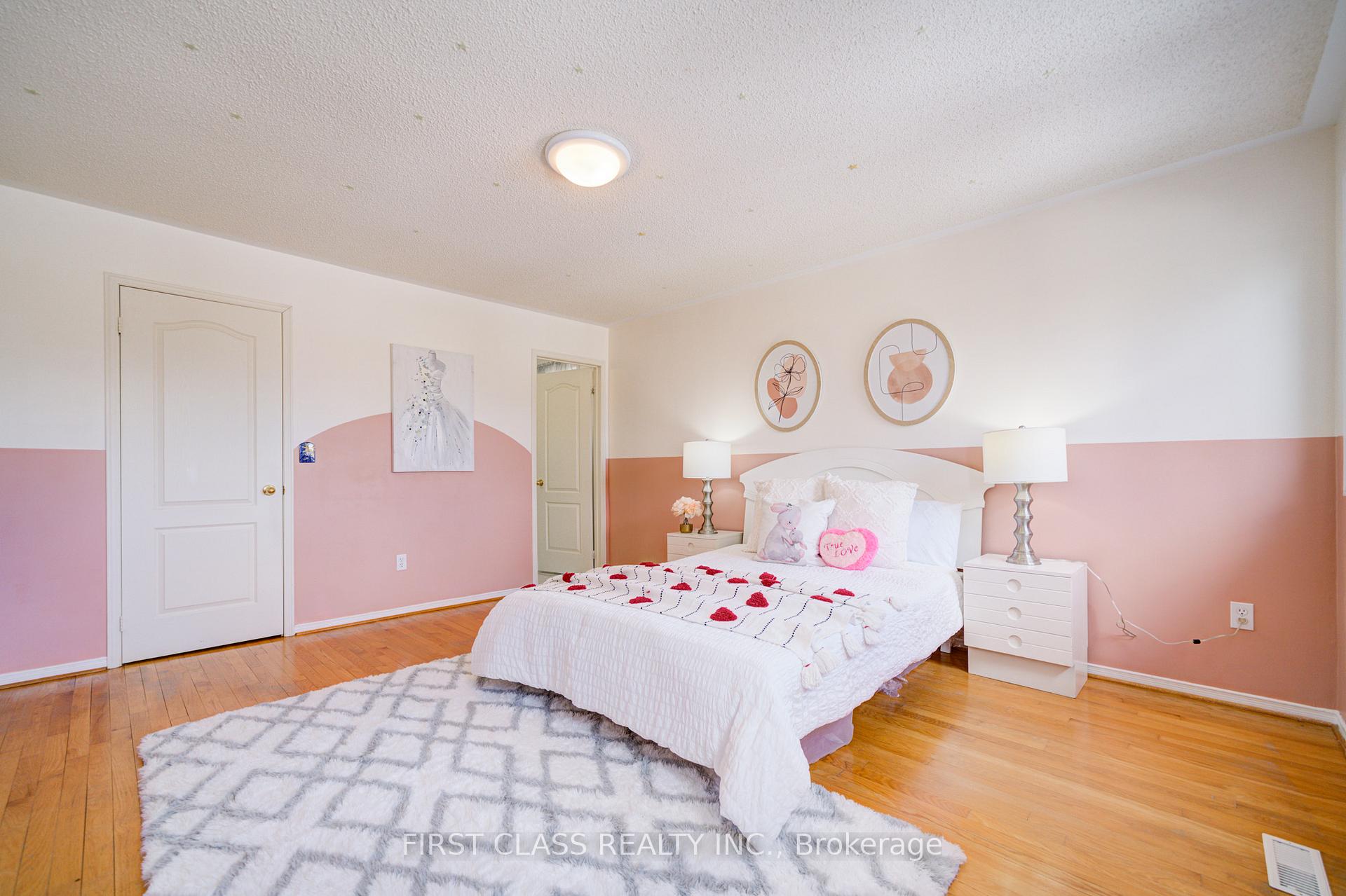 Photo 38 of 7 Turnberry Crescent, Markham, Unionville — HOMEH
