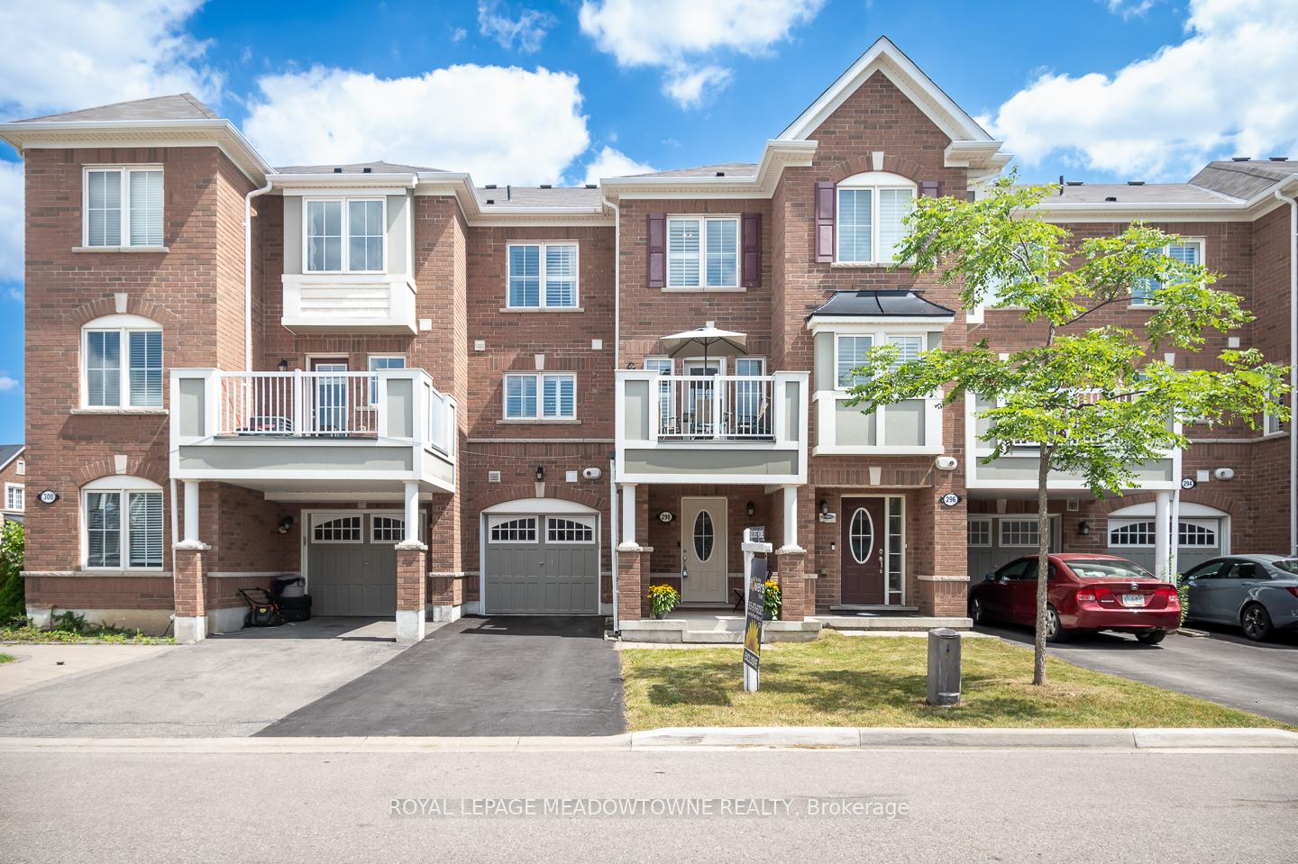 Photo 9 of 298 Reis Place, Milton, Ford — HOMEH