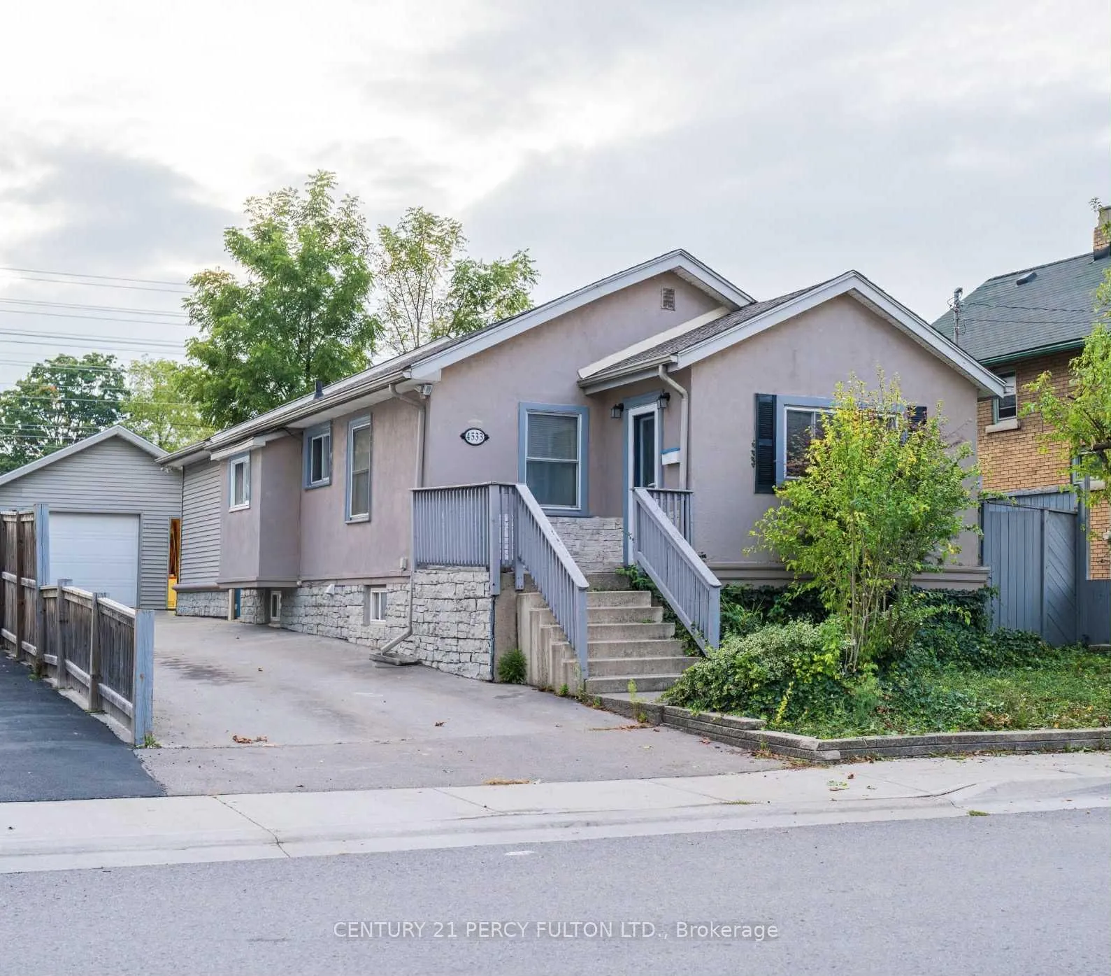 Photo 1 of 4533 Sixth Avenue, Niagara Falls, Cherrywood — HOMEH