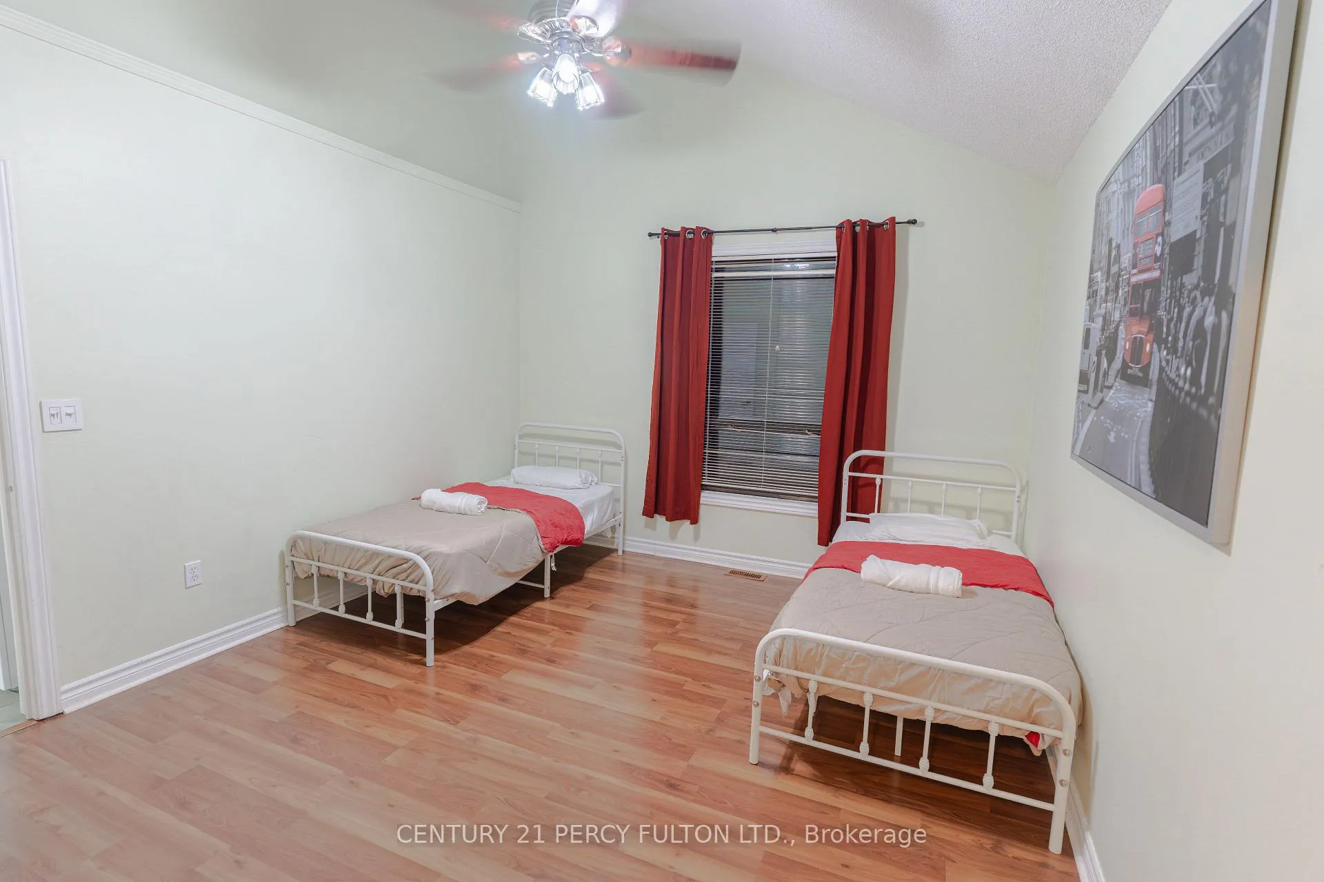 Photo 6 of 4533 Sixth Avenue, Niagara Falls, Cherrywood — HOMEH