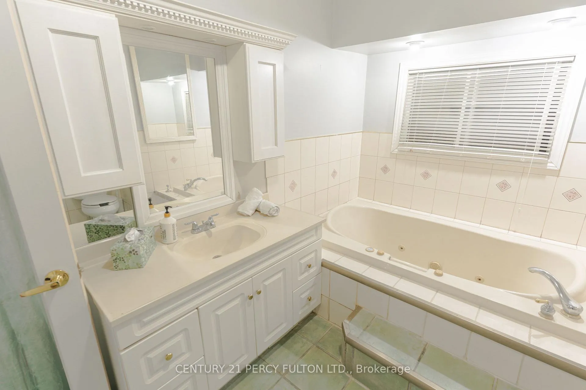 Photo 7 of 4533 Sixth Avenue, Niagara Falls, Cherrywood — HOMEH