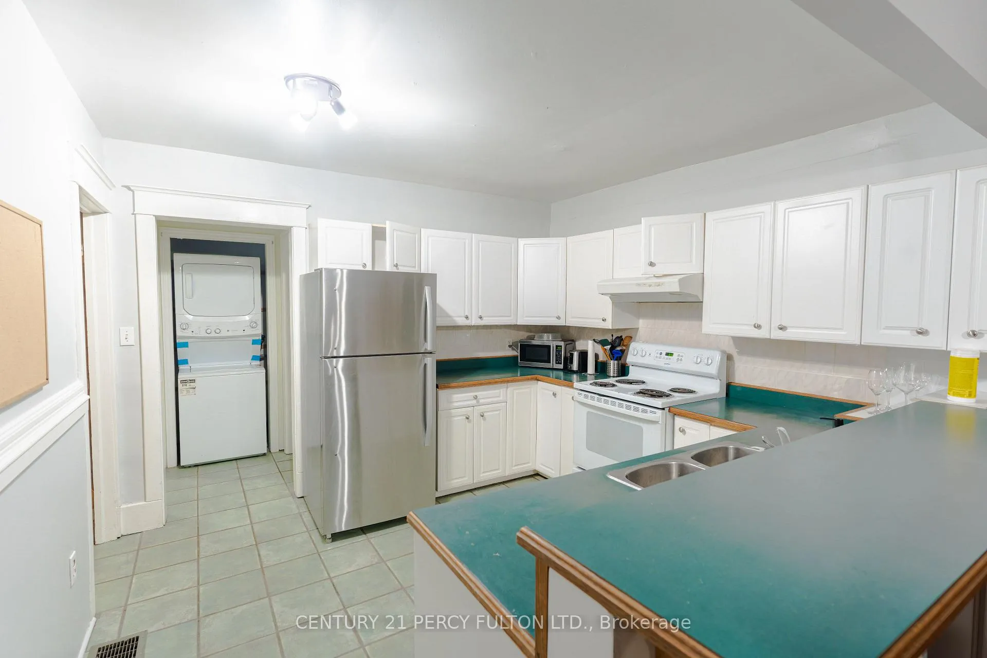 Photo 13 of 4533 Sixth Avenue, Niagara Falls, Cherrywood — HOMEH