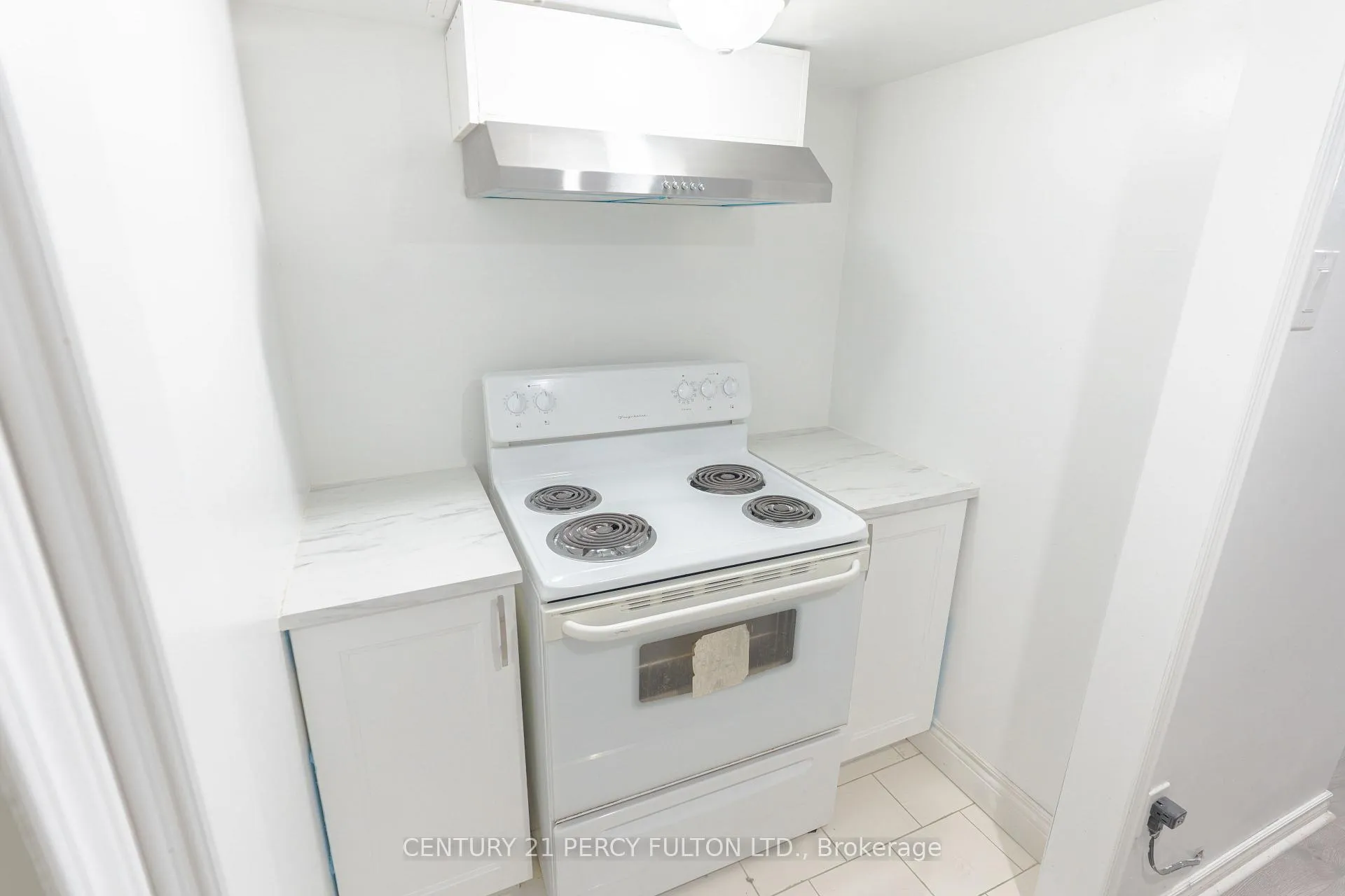 Photo 16 of 4533 Sixth Avenue, Niagara Falls, Cherrywood — HOMEH