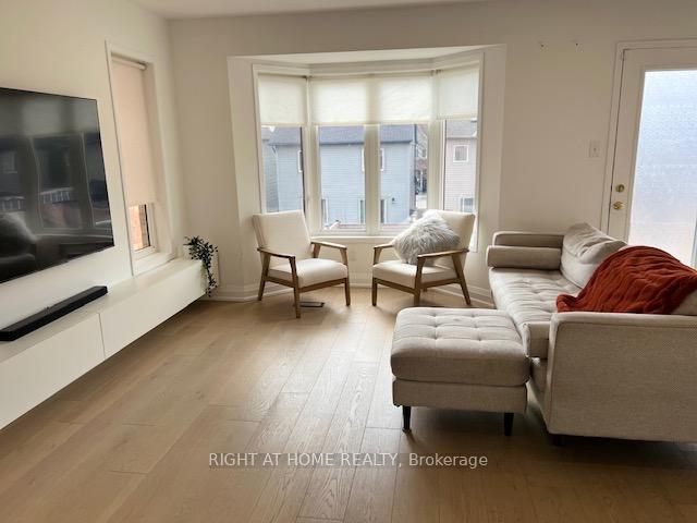 Photo 4 of 2300 Winlord Place, Oshawa, Windfields — HOMEH
