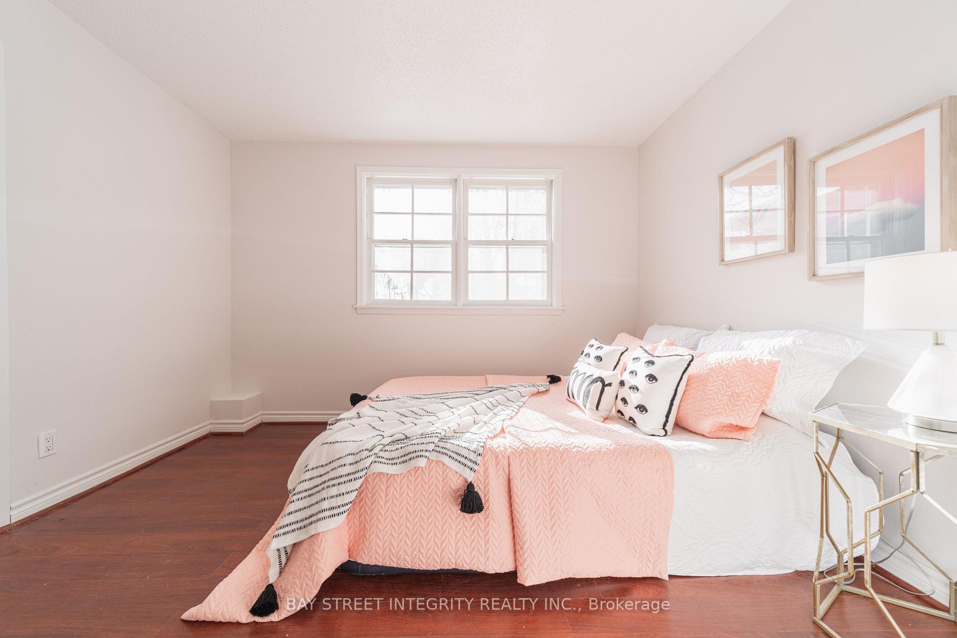 Photo 29 of 19 Valleycrest Avenue, Markham, Bullock — HOMEH