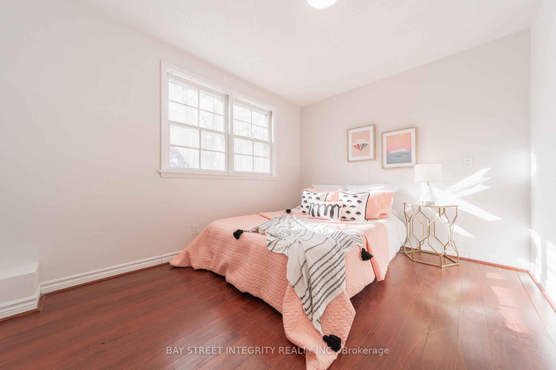 Photo 30 of 19 Valleycrest Avenue, Markham, Bullock — HOMEH