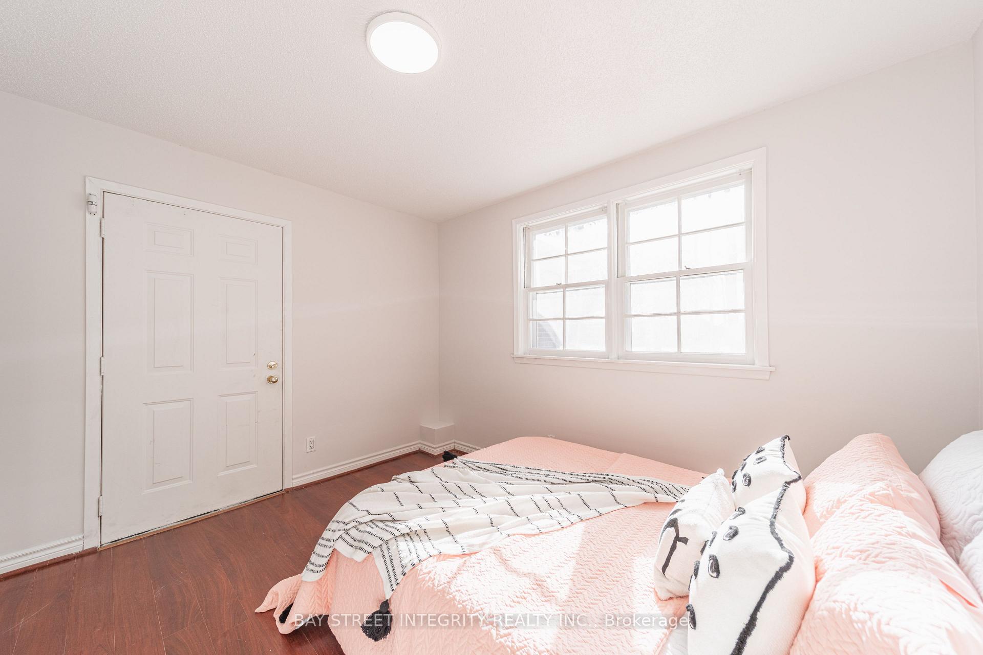Photo 31 of 19 Valleycrest Avenue, Markham, Bullock — HOMEH