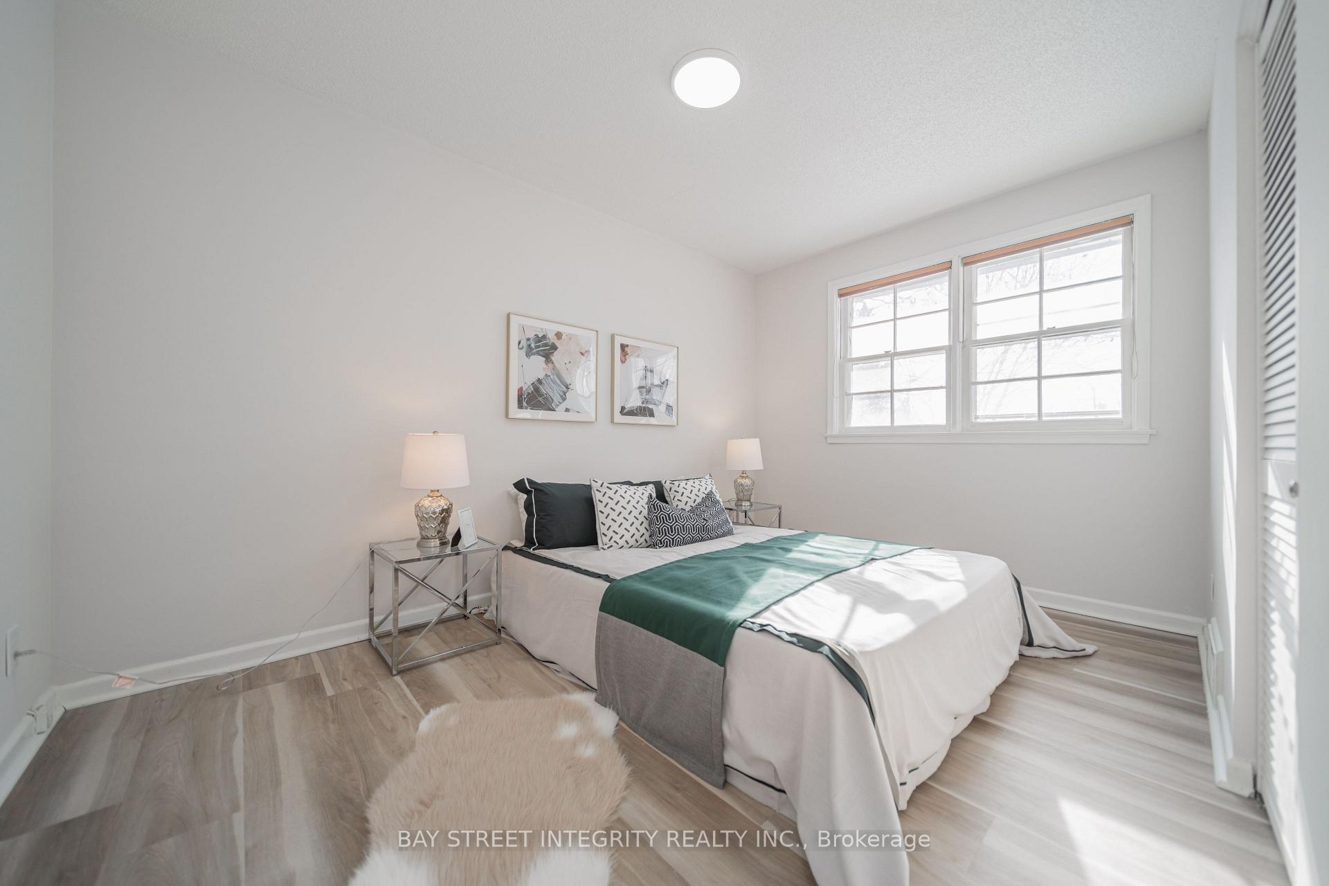 Photo 37 of 19 Valleycrest Avenue, Markham, Bullock — HOMEH