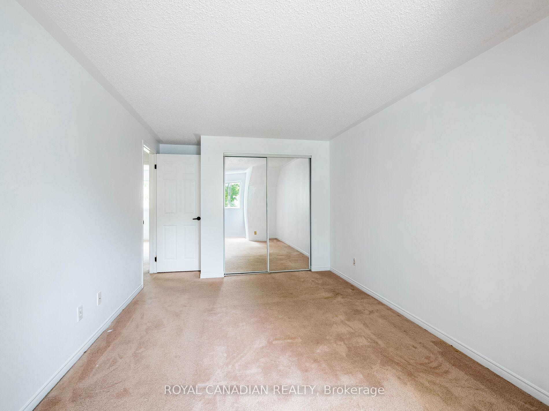 Photo 13 of 144 Lakeview Court, Orangeville — HOMEH