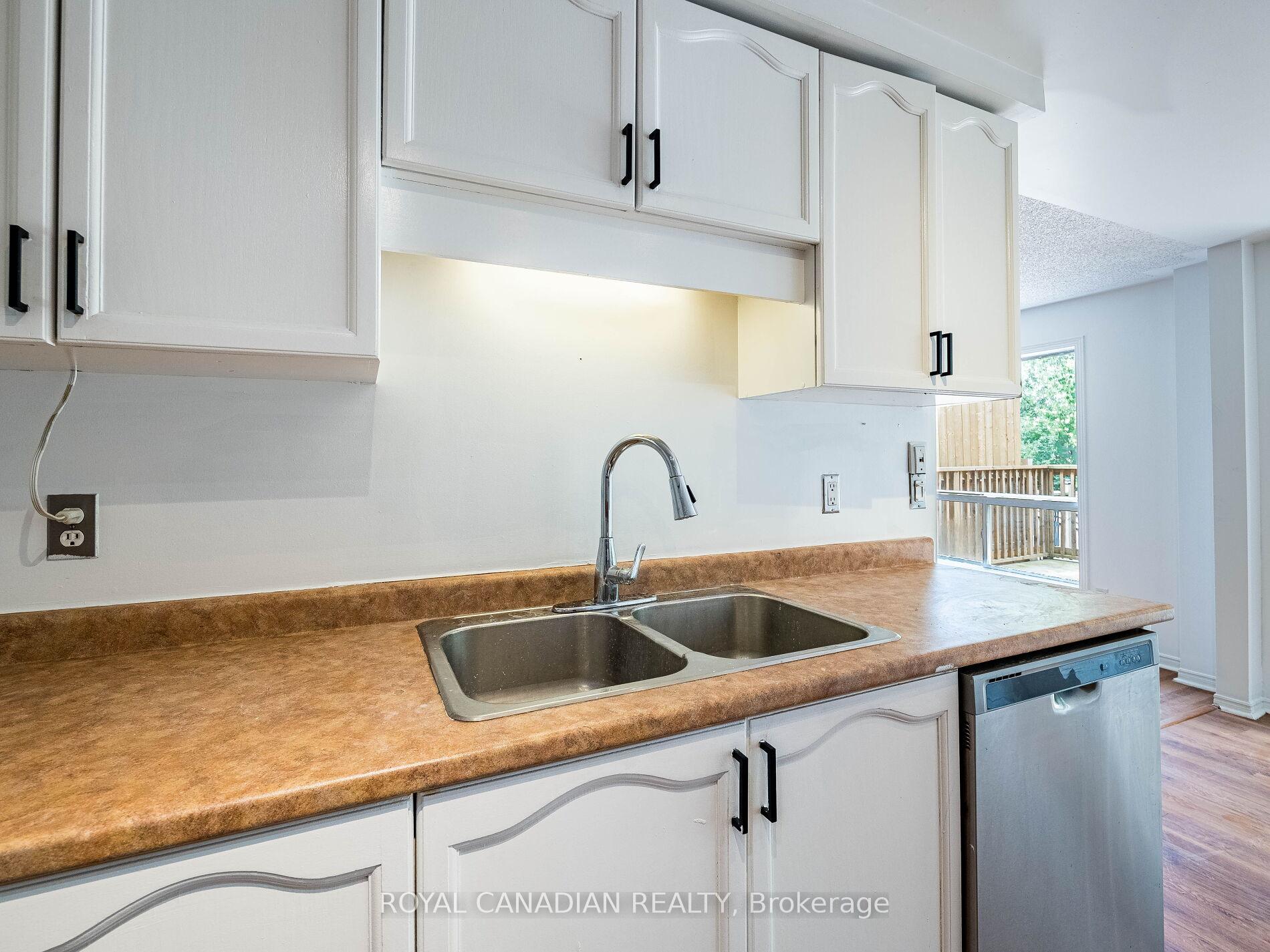 Photo 30 of 144 Lakeview Court, Orangeville — HOMEH