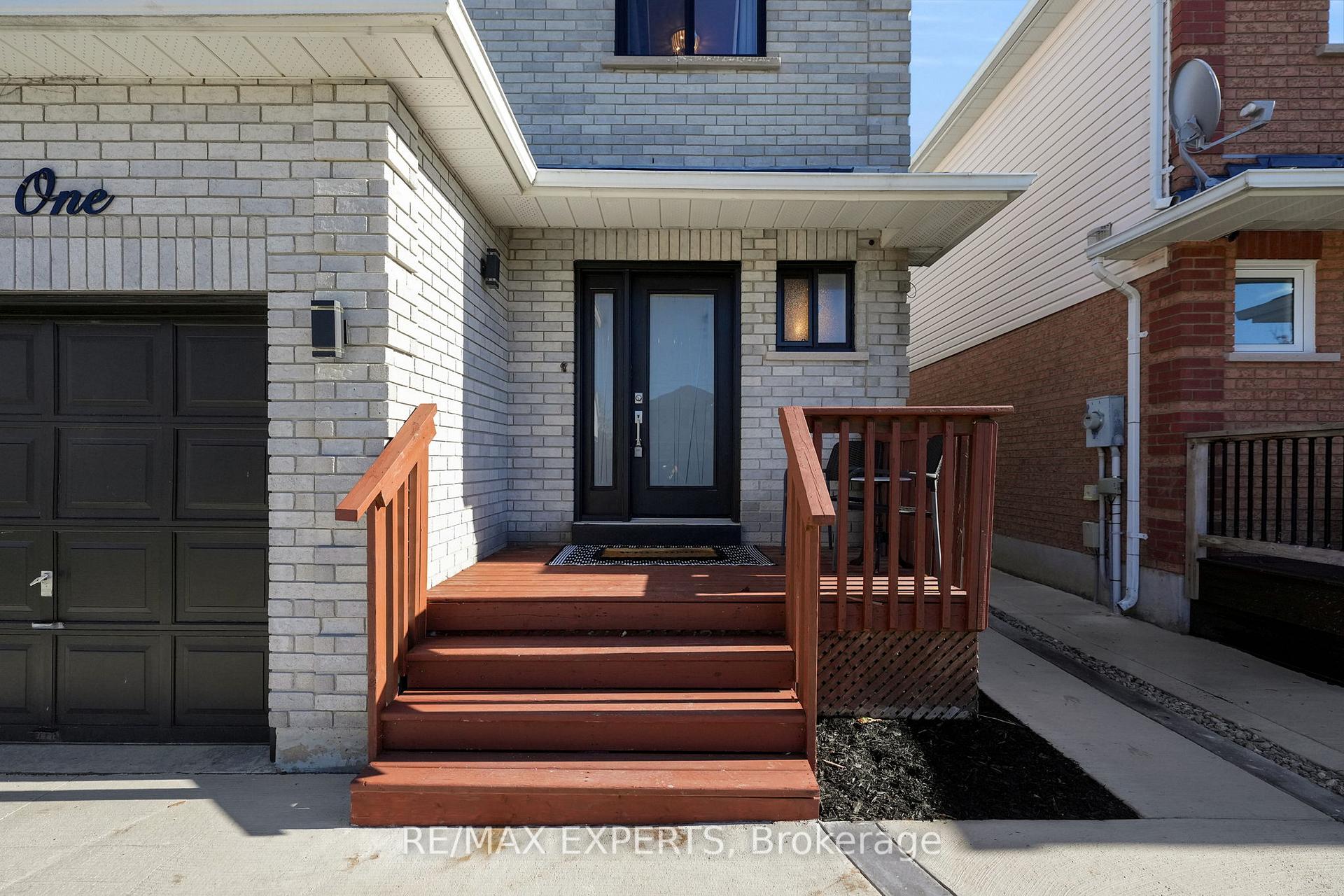 Photo 4 of 51 Mcknight Crescent, New Tecumseth, Tottenham — HOMEH