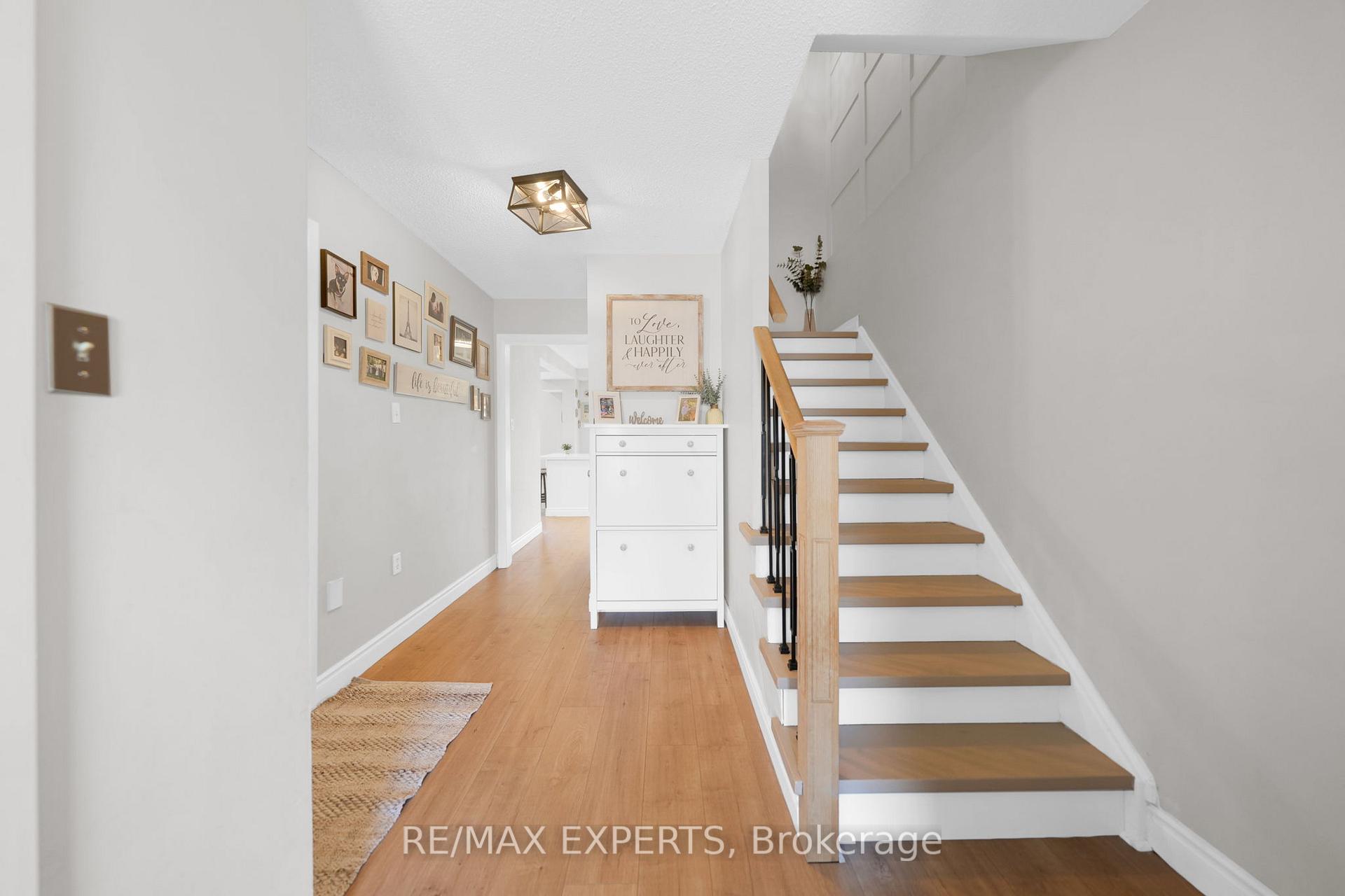Photo 6 of 51 Mcknight Crescent, New Tecumseth, Tottenham — HOMEH