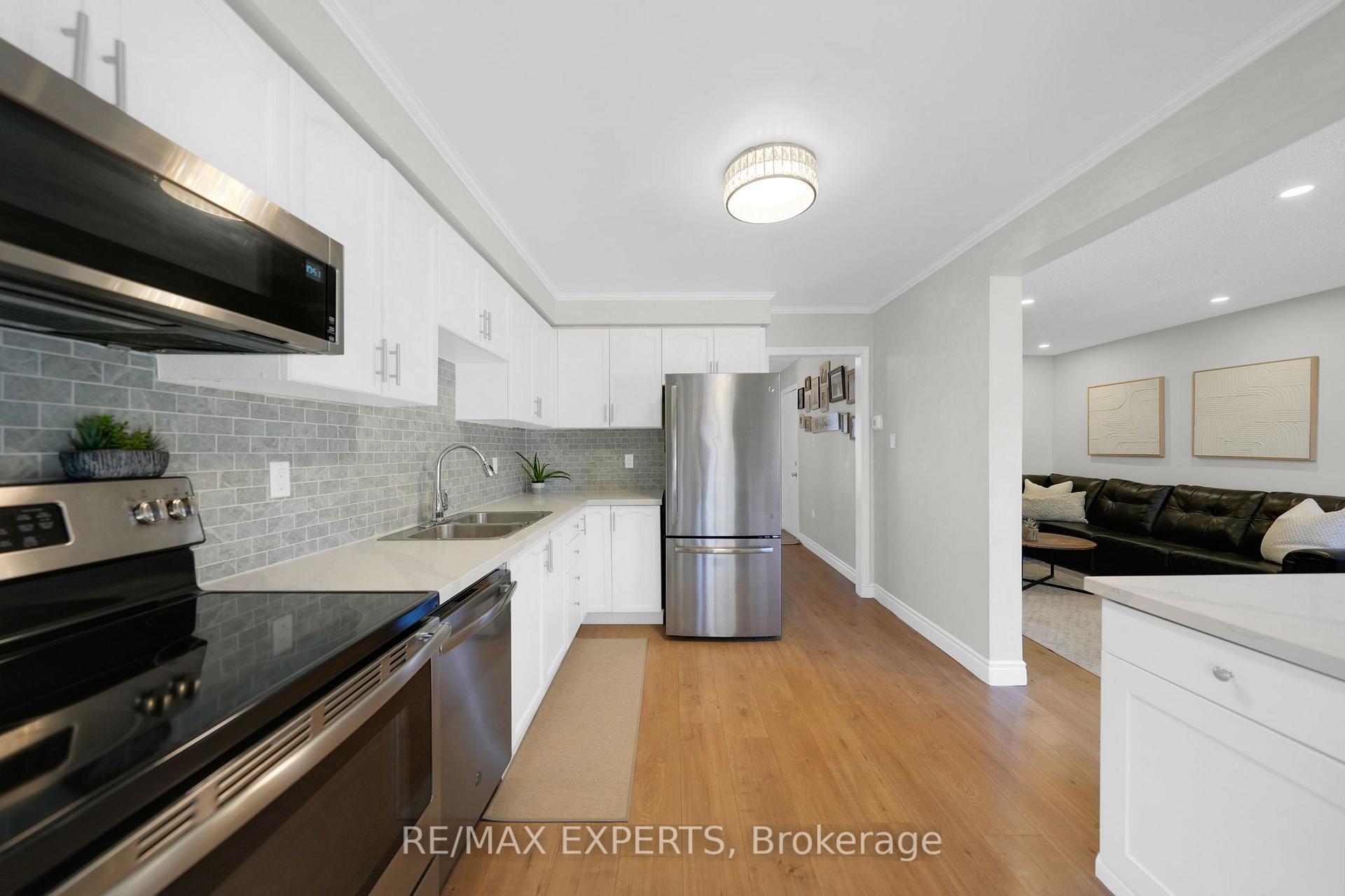 Photo 14 of 51 Mcknight Crescent, New Tecumseth, Tottenham — HOMEH
