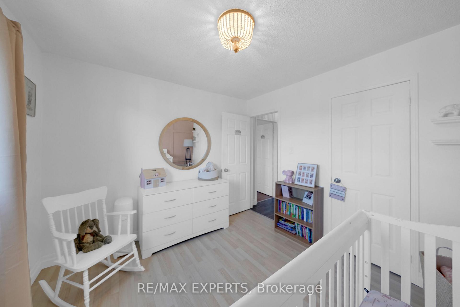 Photo 32 of 51 Mcknight Crescent, New Tecumseth, Tottenham — HOMEH