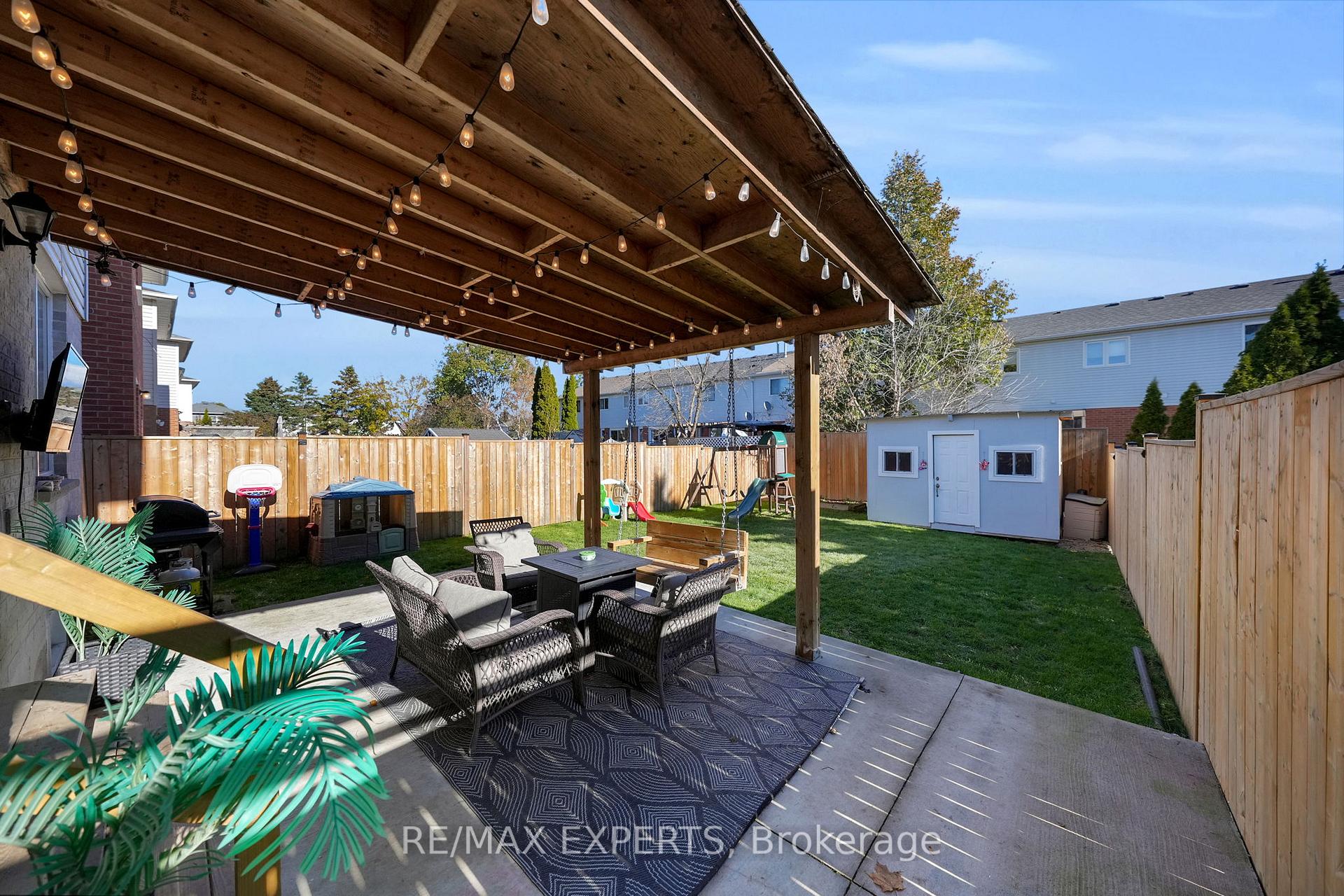 Photo 38 of 51 Mcknight Crescent, New Tecumseth, Tottenham — HOMEH