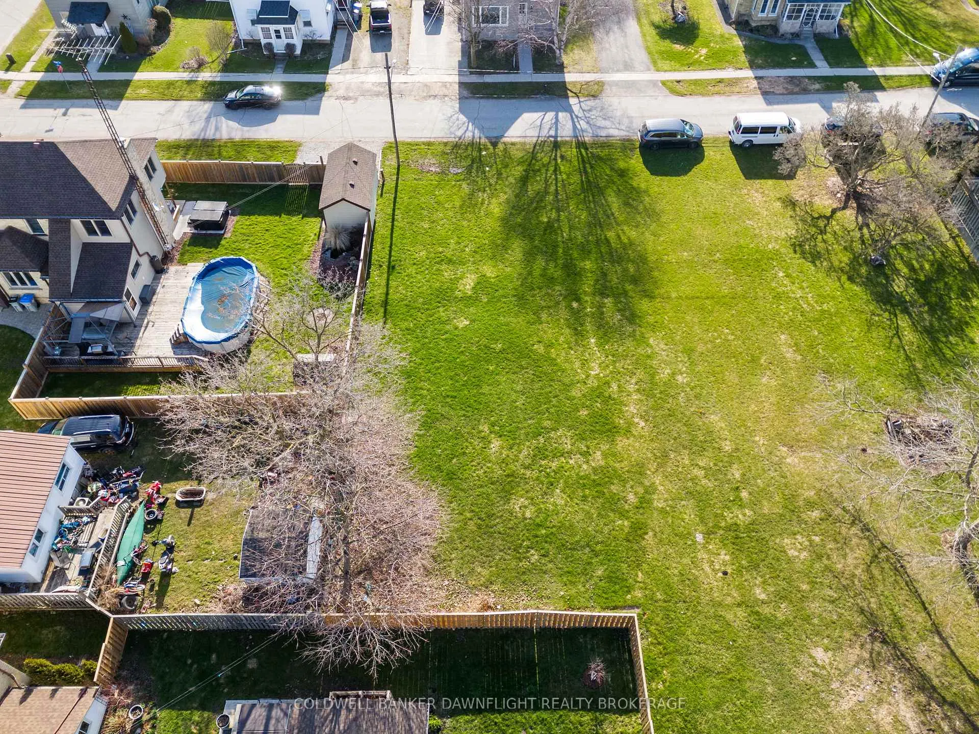 Photo 9 of 257 Pearl Street, North Middlesex, Parkhill — HOMEH